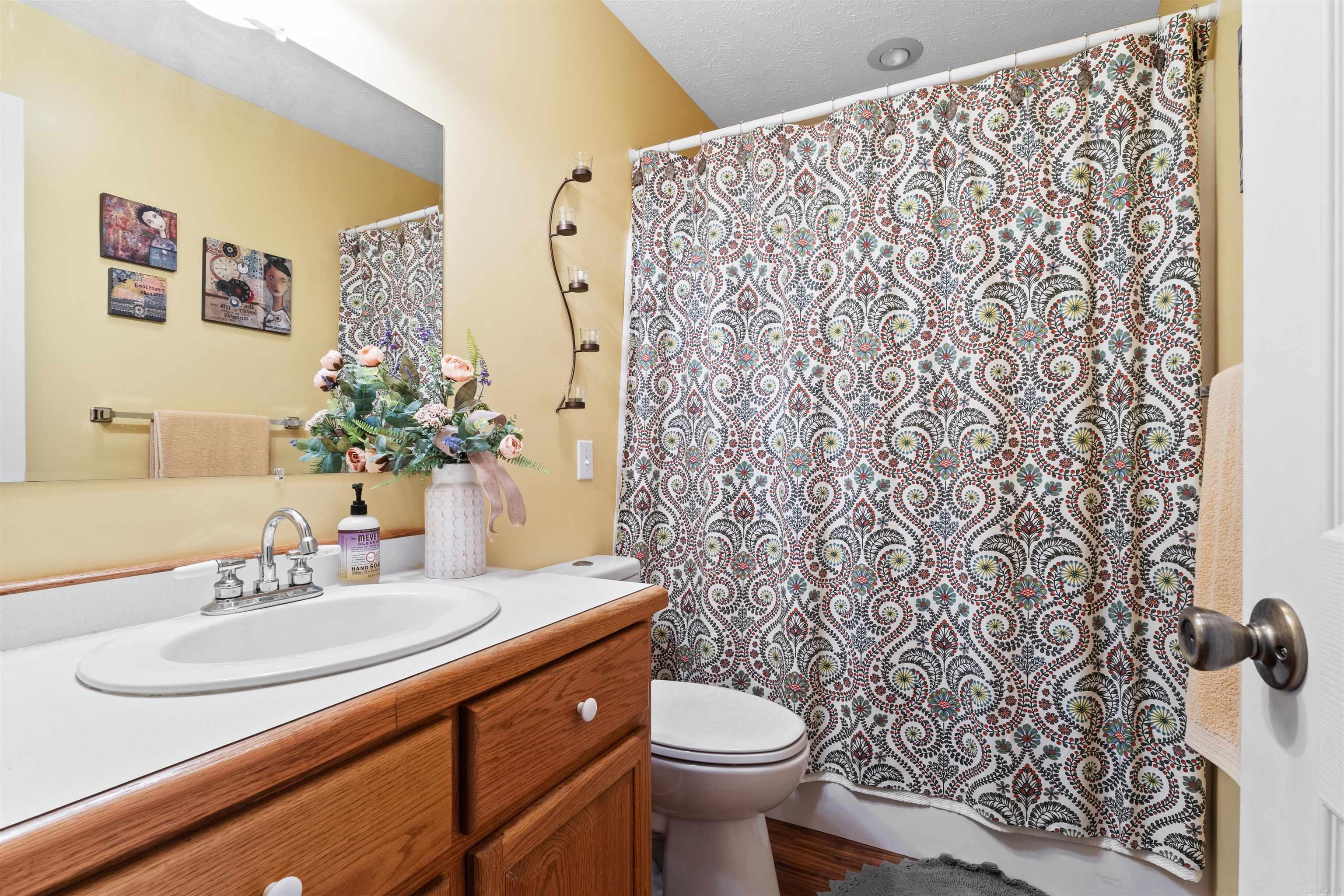 60 Red Fox Rd  Greers Ferry, AR