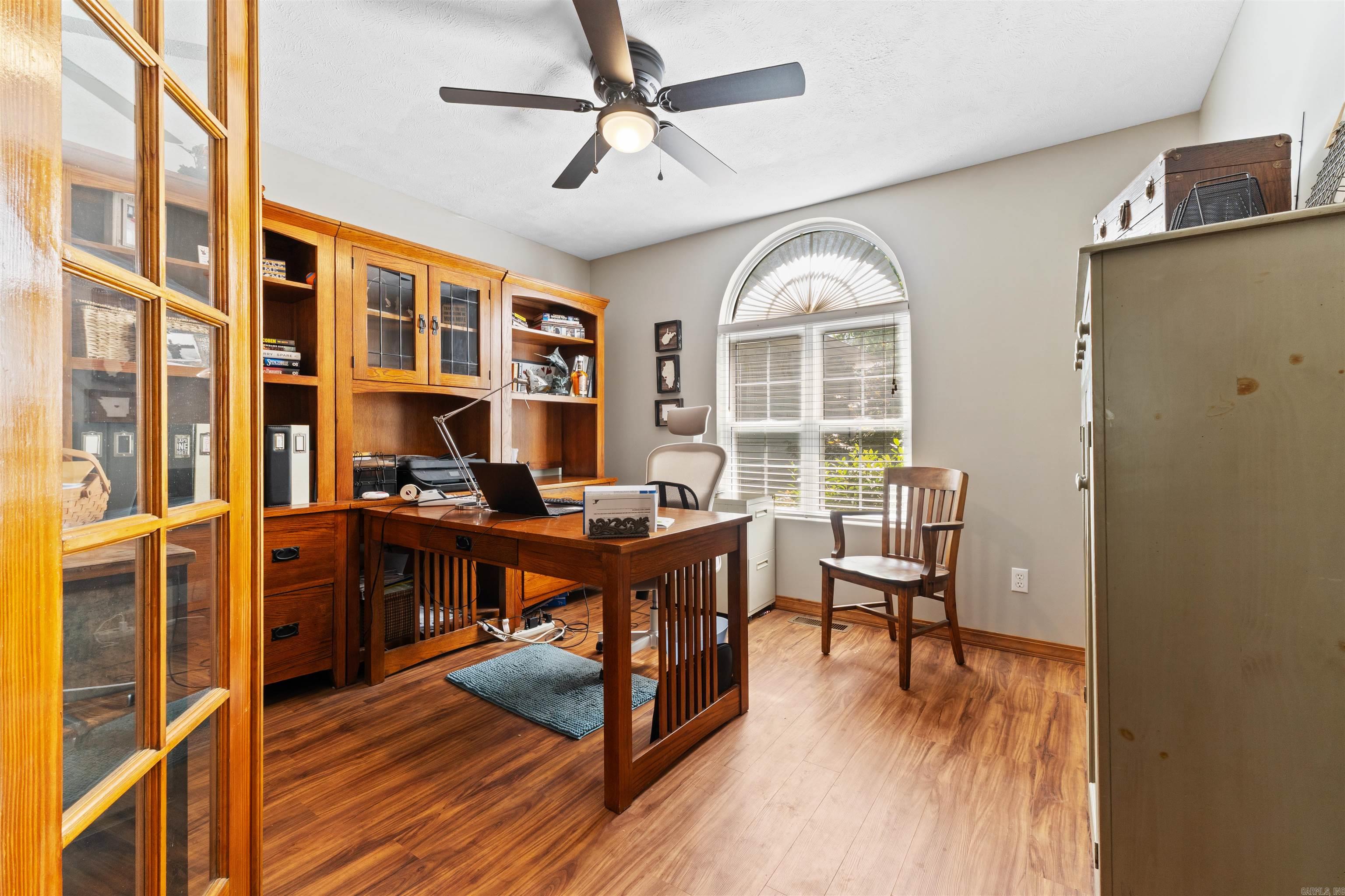 60 Red Fox Rd  Greers Ferry, AR