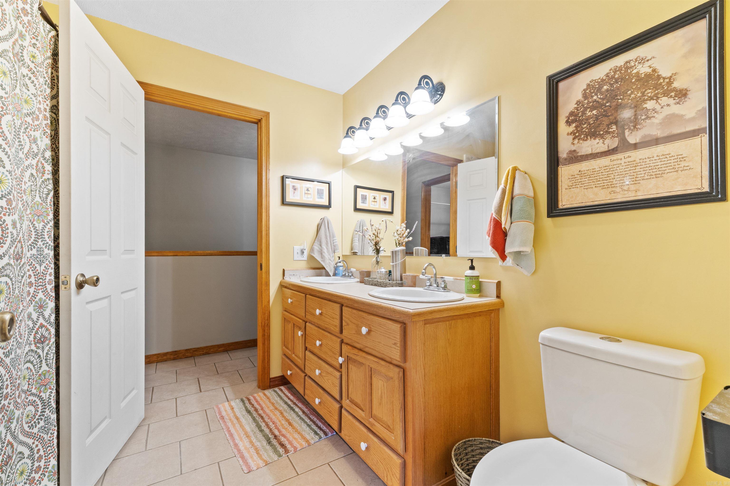 60 Red Fox Rd  Greers Ferry, AR