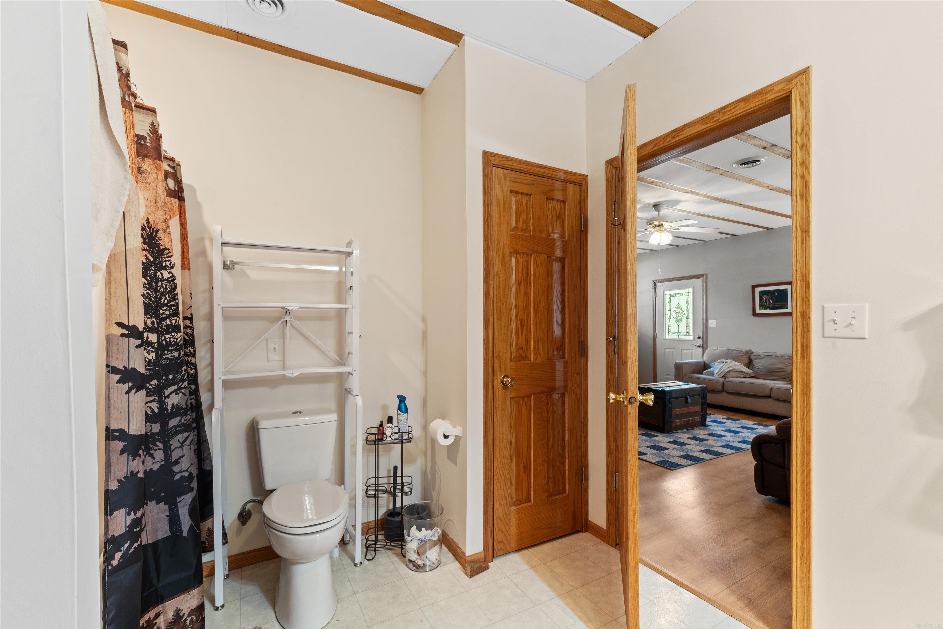 60 Red Fox Rd  Greers Ferry, AR