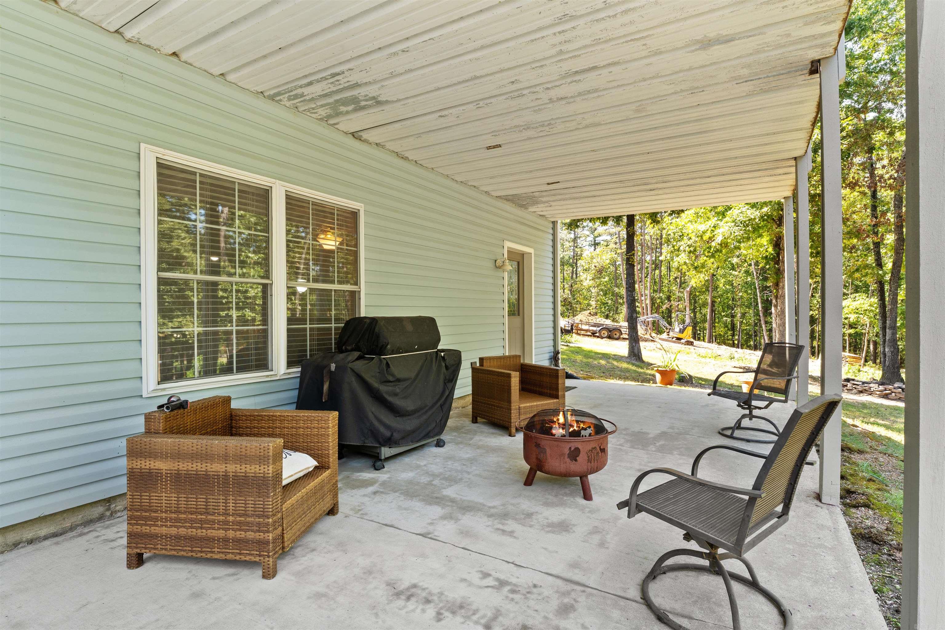 60 Red Fox Rd  Greers Ferry, AR