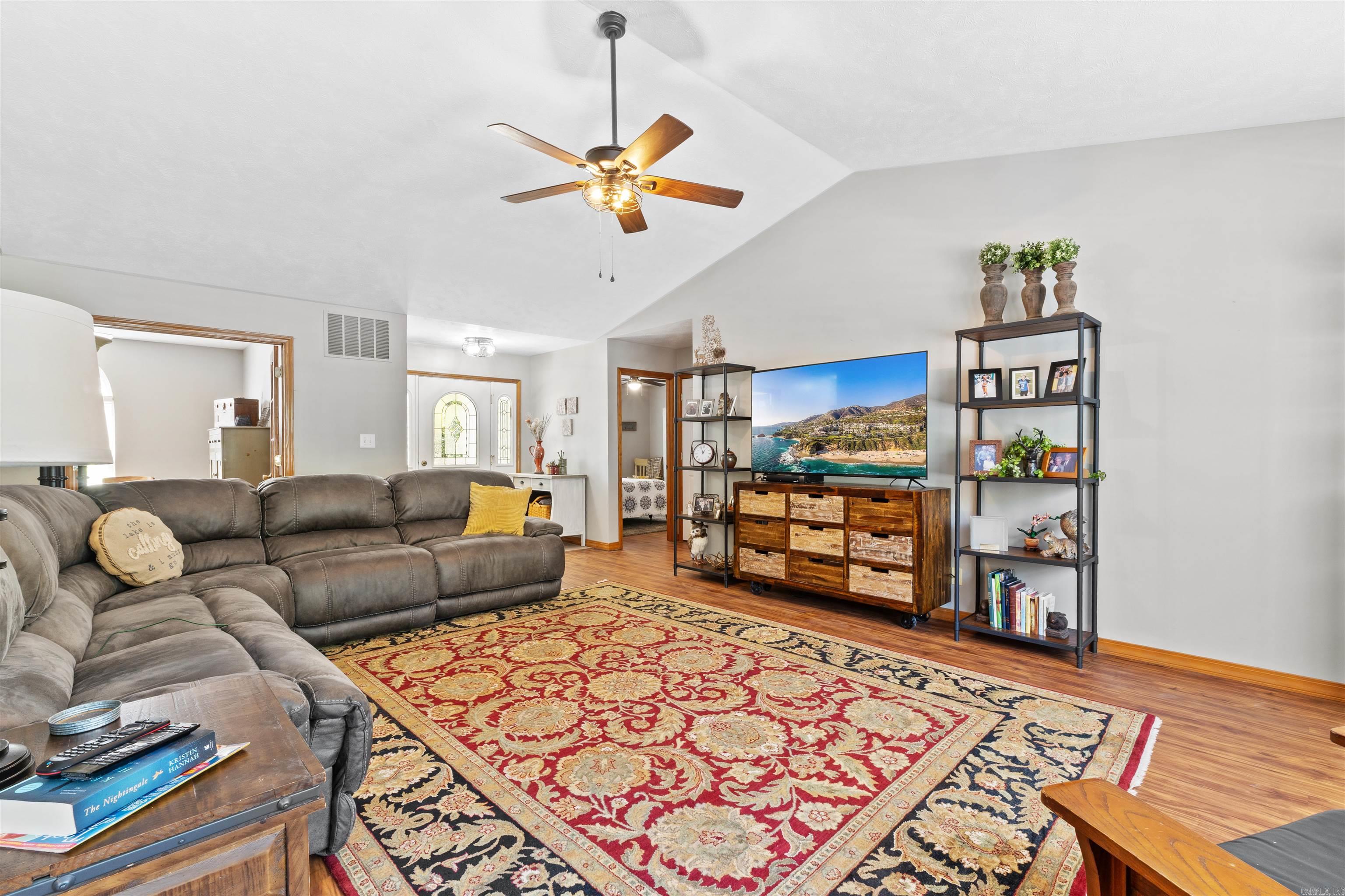 60 Red Fox Rd  Greers Ferry, AR