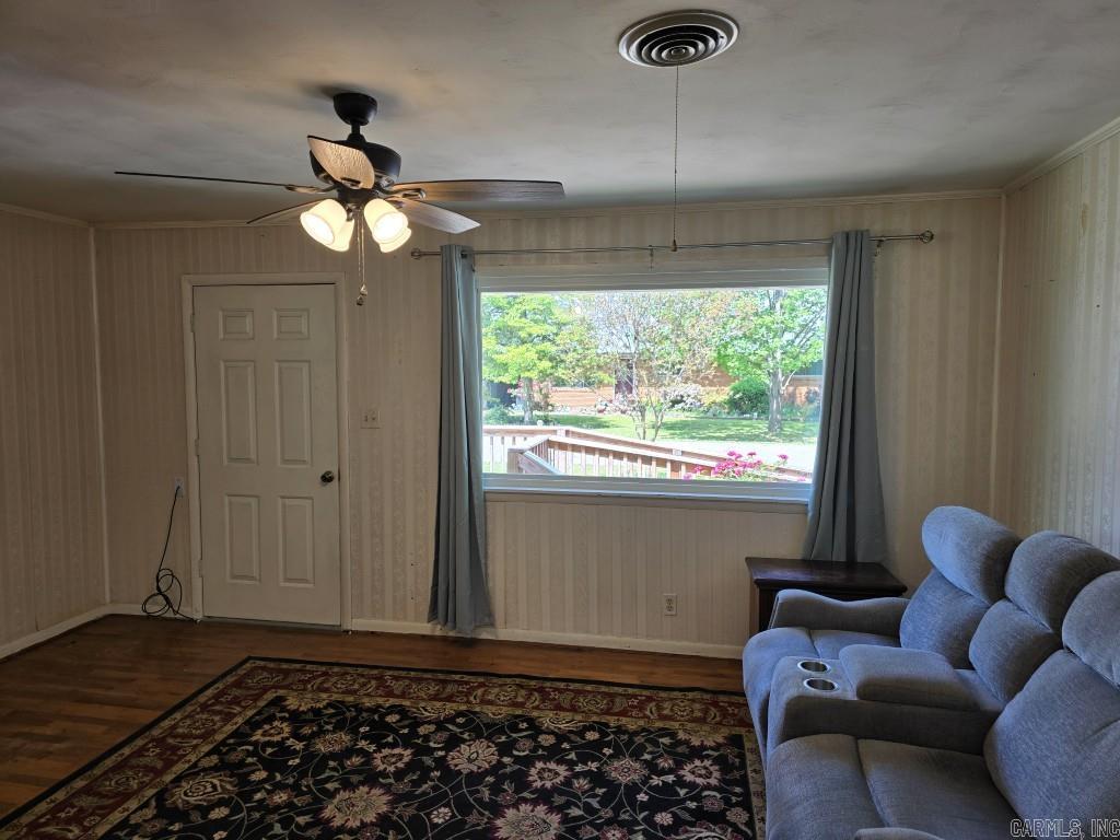 209 Cain Dr  McCrory, AR