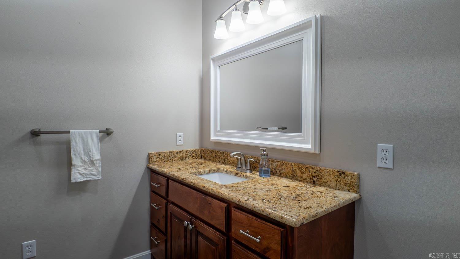 312 Earl Street Thayer, MO 65791