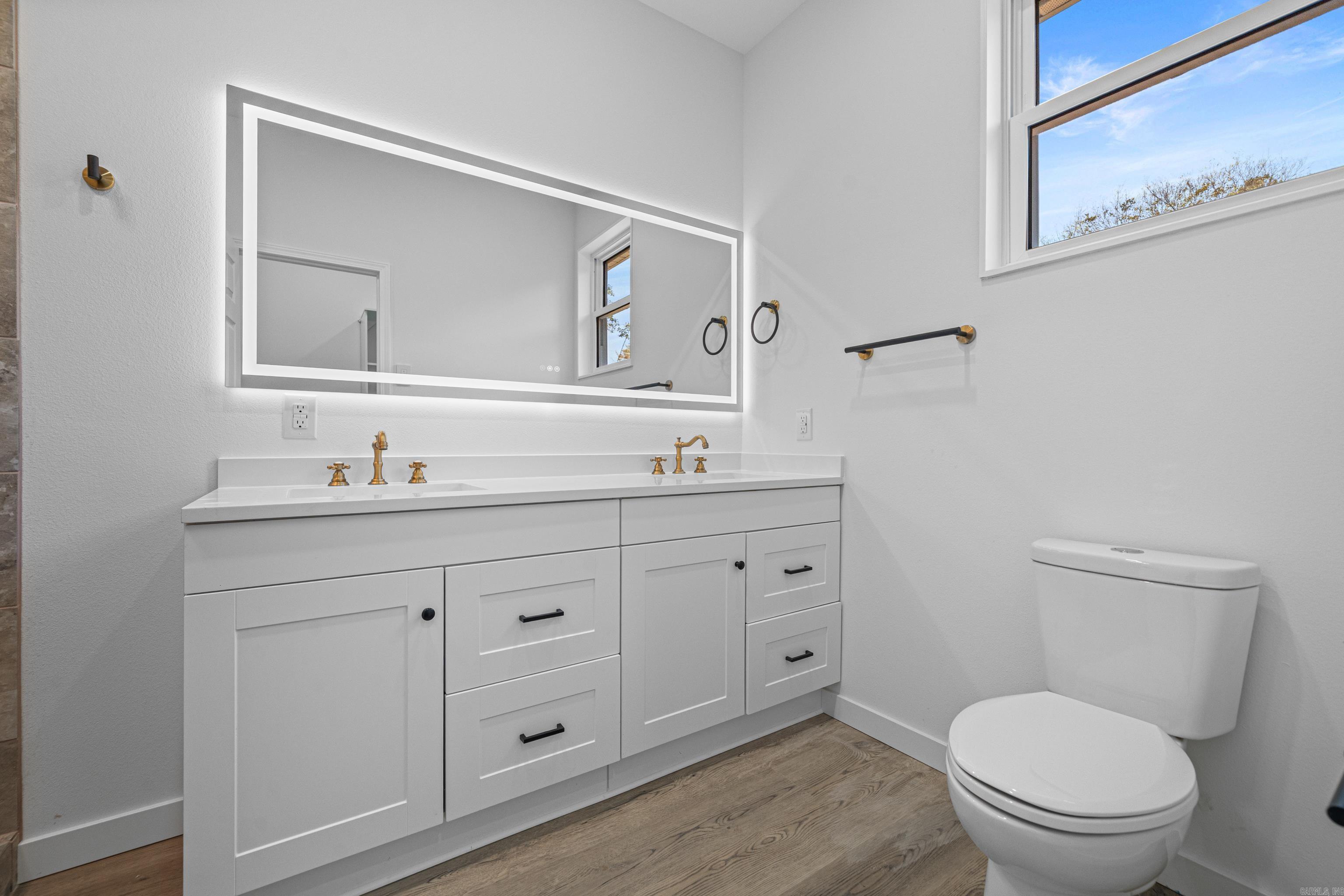 325 W Mill Street  Malvern, AR