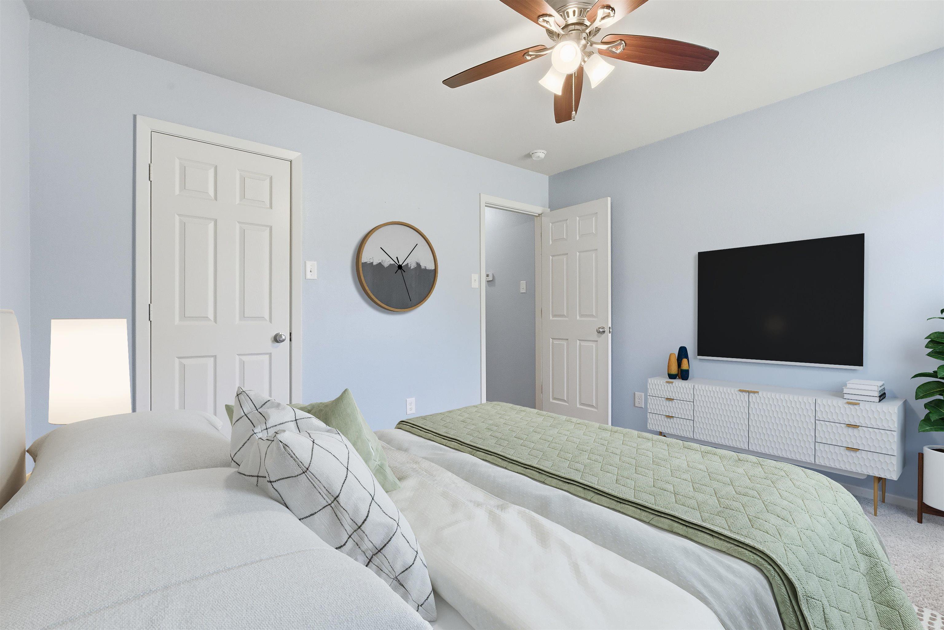 2421 Kenneth Dr.  Benton, AR