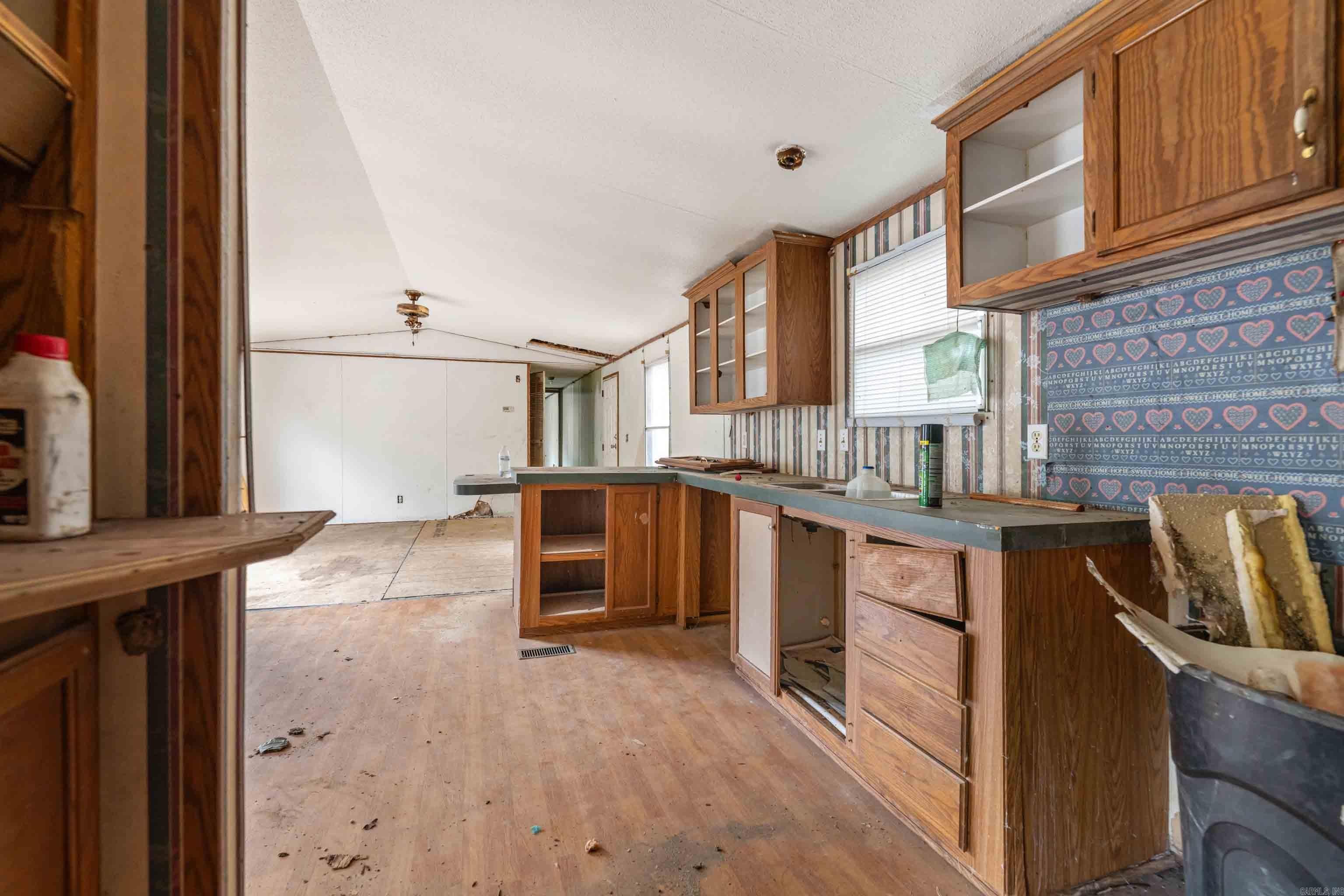 28 Baker West  Perryville, AR