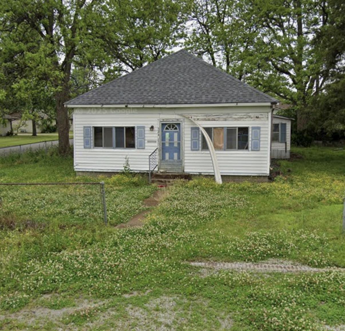 324 E Hazel  Walnut Ridge, AR