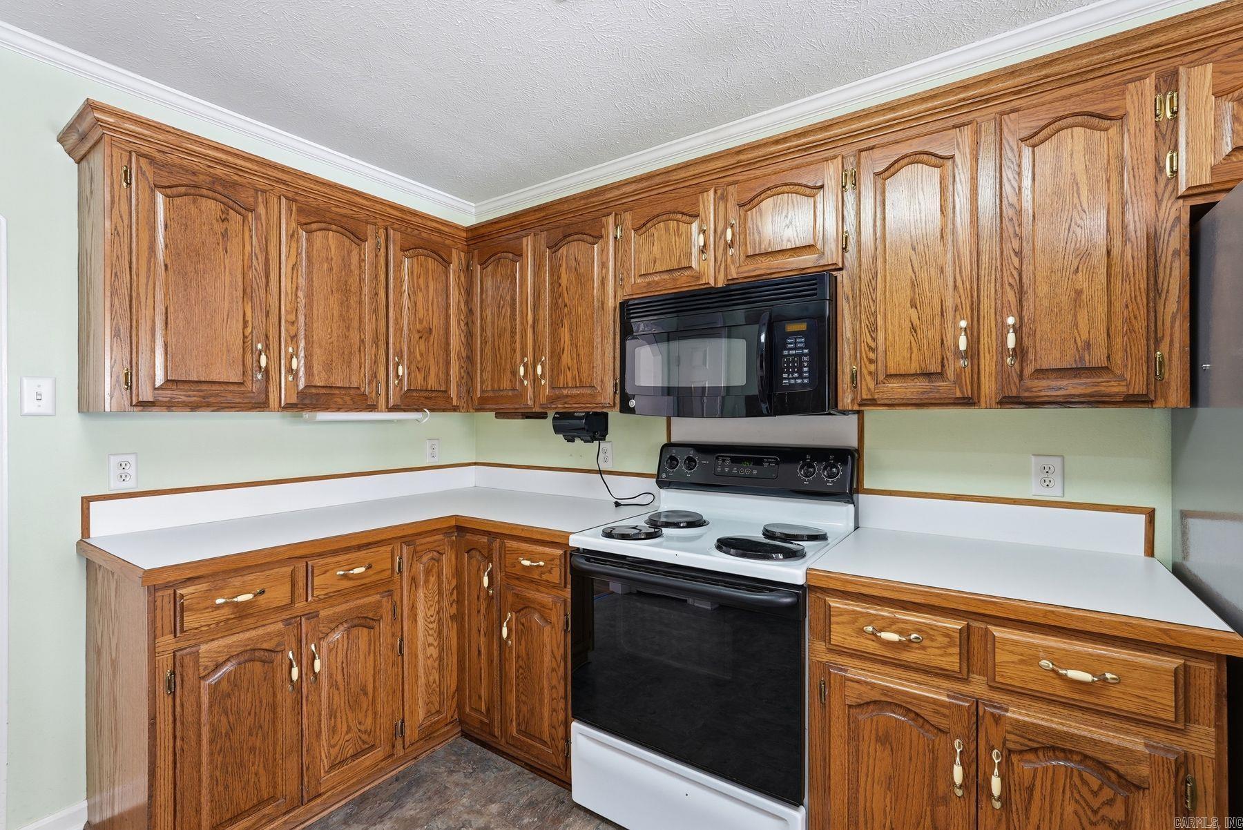 7 Ginger  Conway, AR