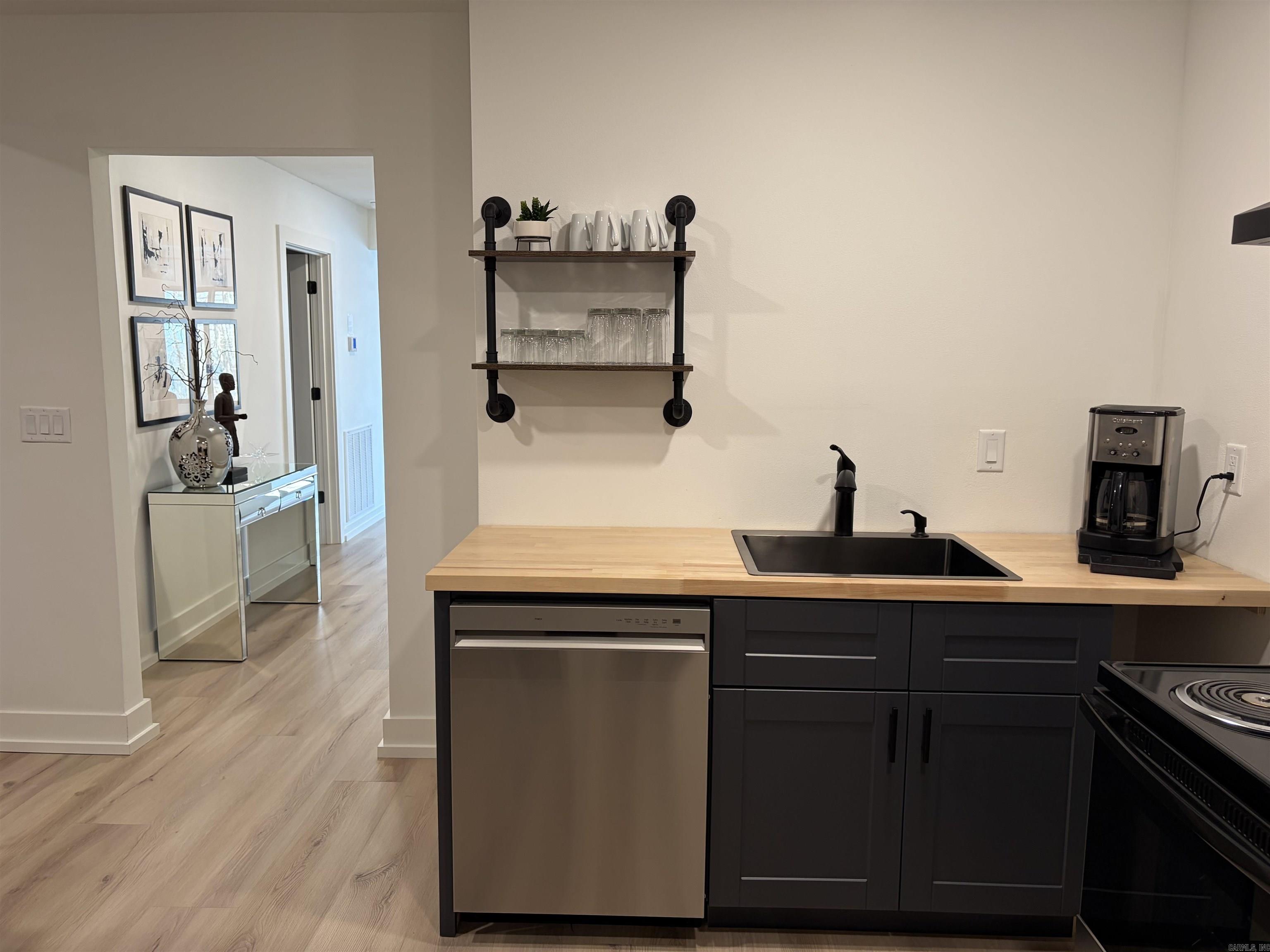 111 Bluff View Drive  Quitman, AR