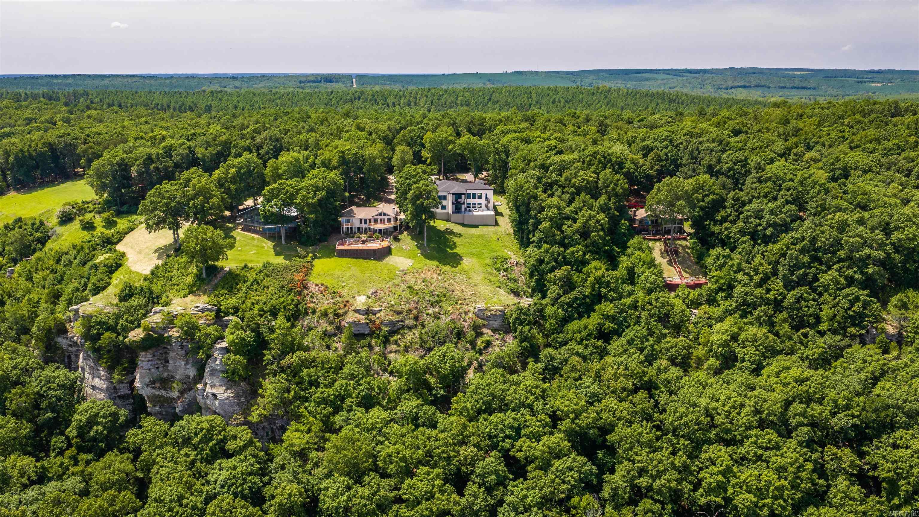 111 Bluff View Drive  Quitman, AR