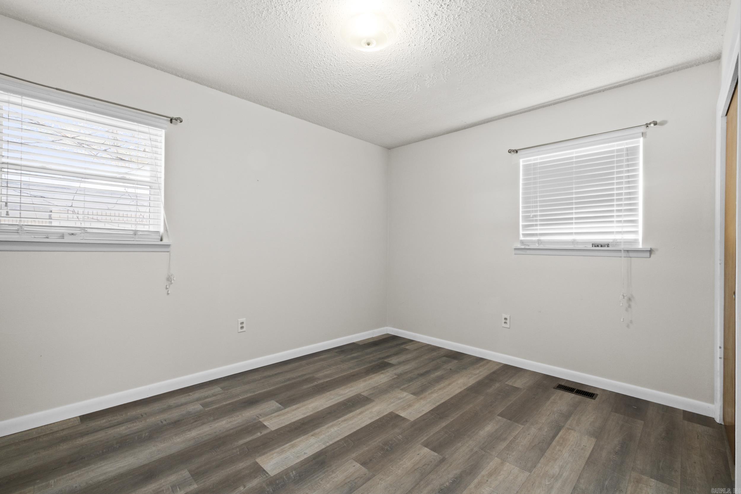 715 Coulter  Sherwood, AR