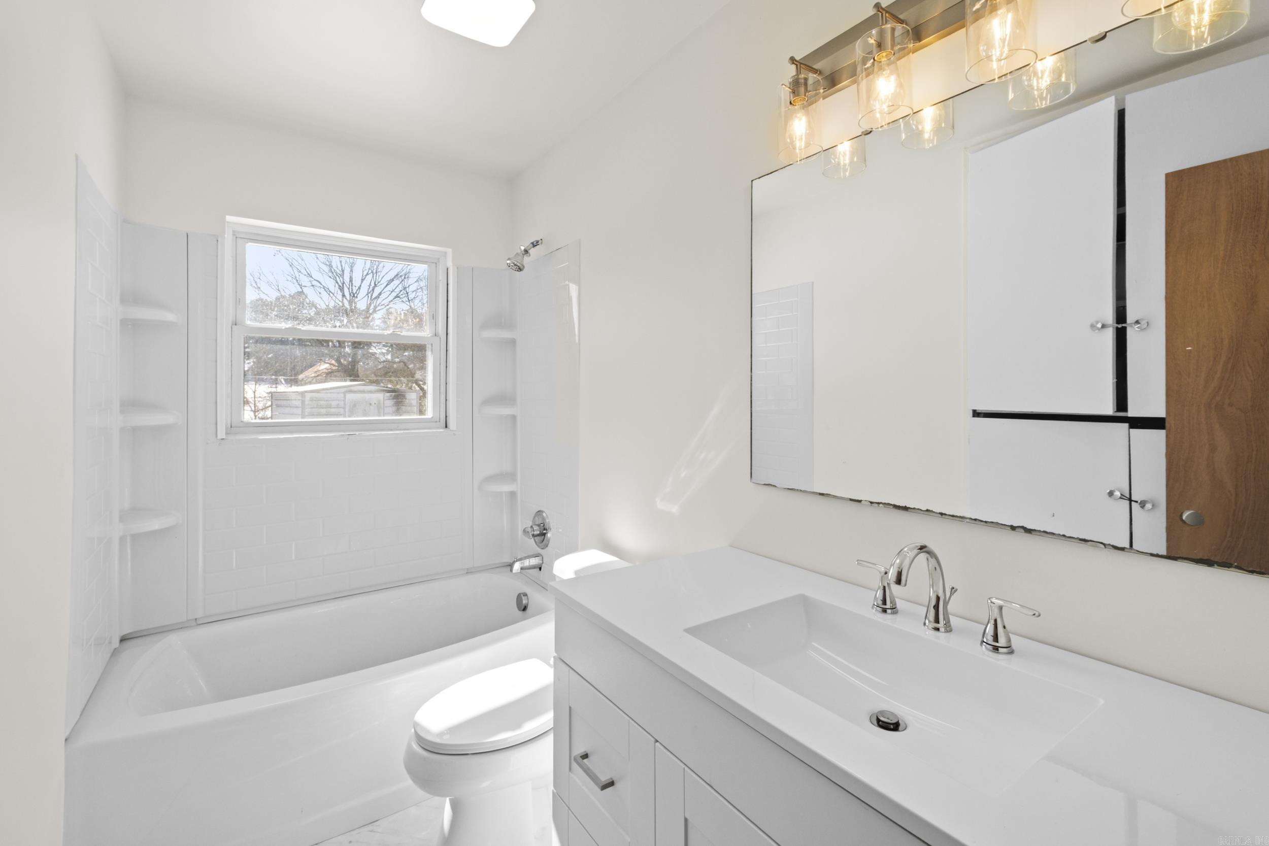 715 Coulter  Sherwood, AR