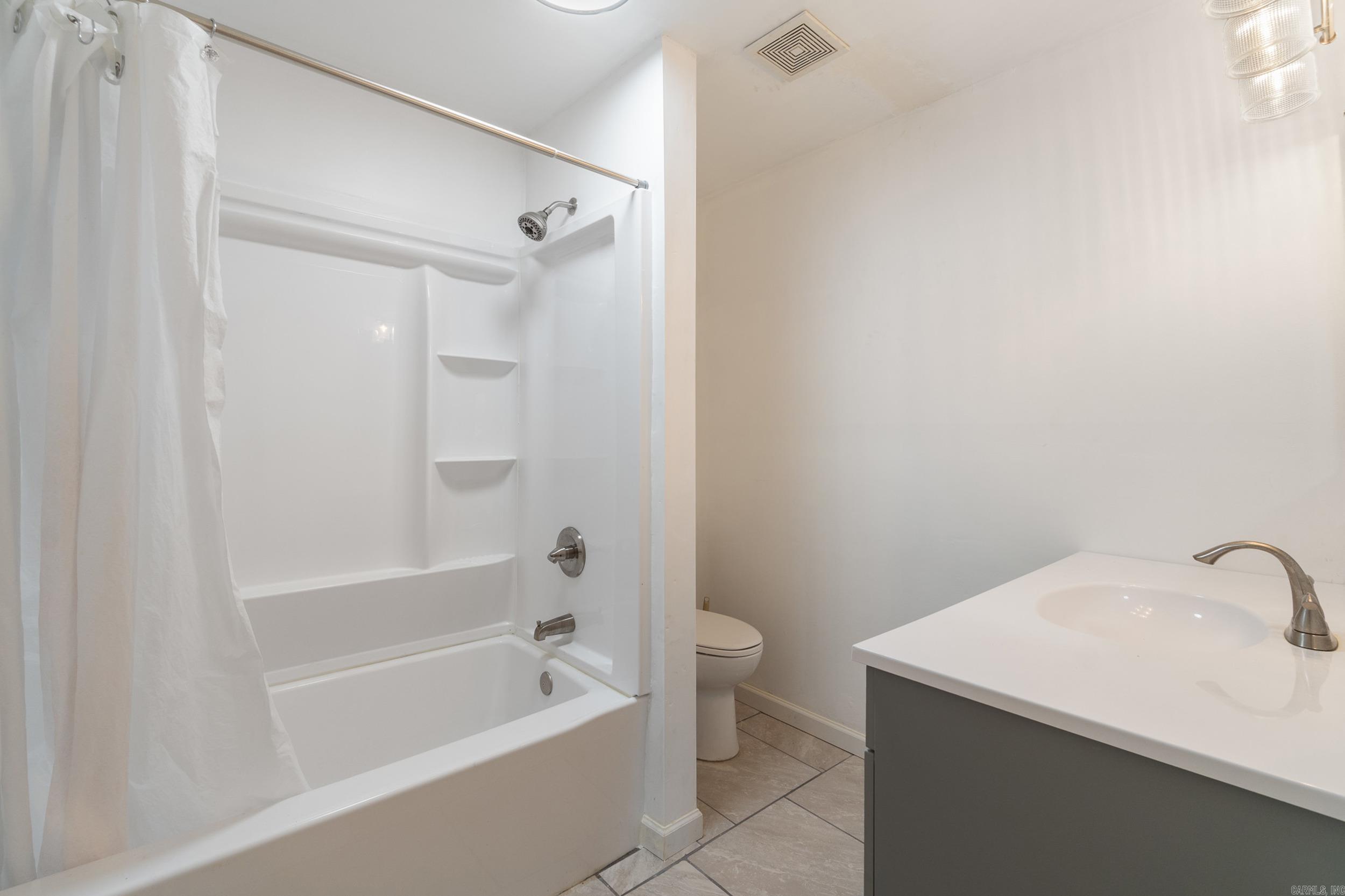 208 Ann  Sherwood, AR