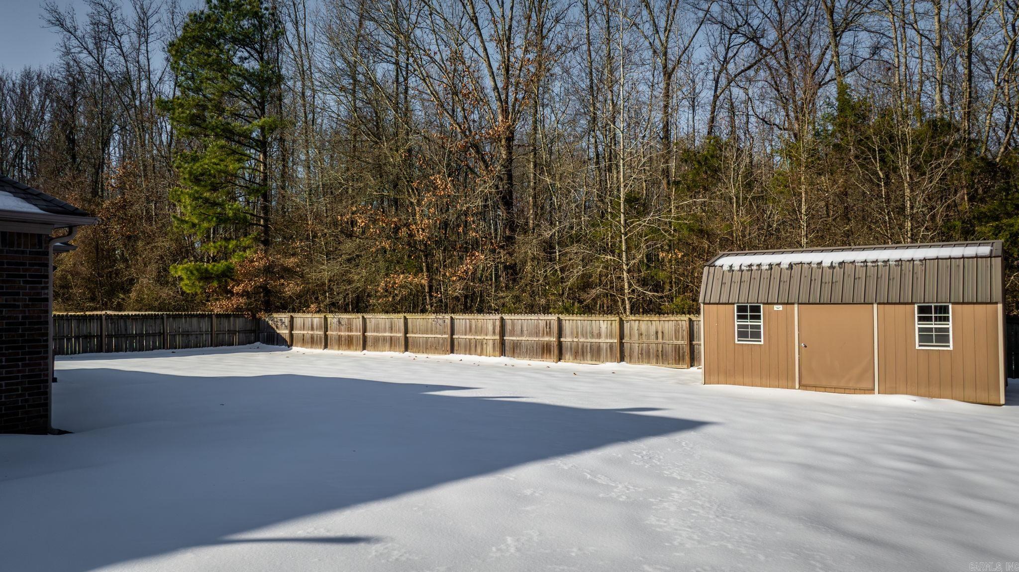 160 Creekside  Austin, AR