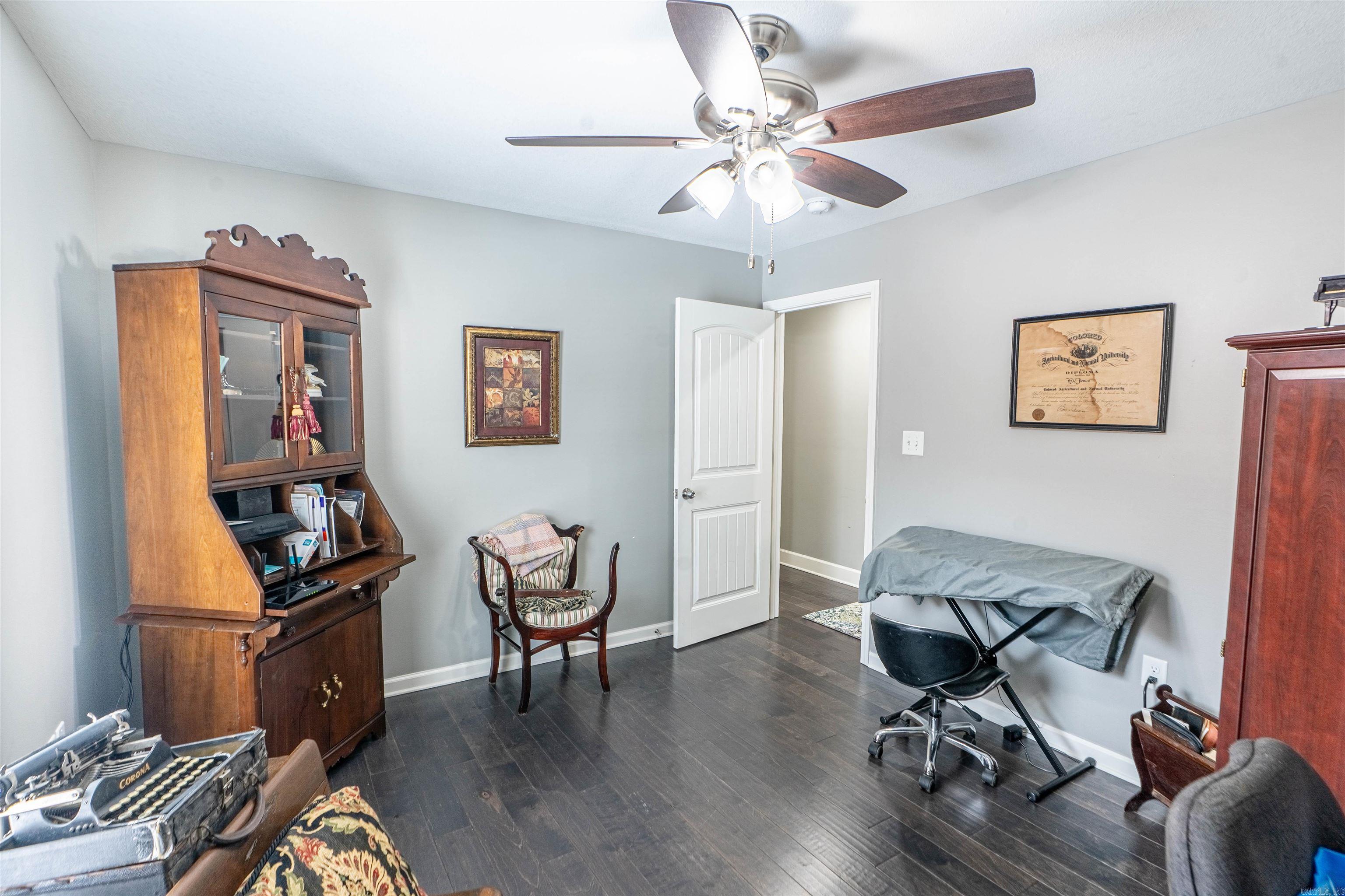 1703 Austin  Paragould, AR