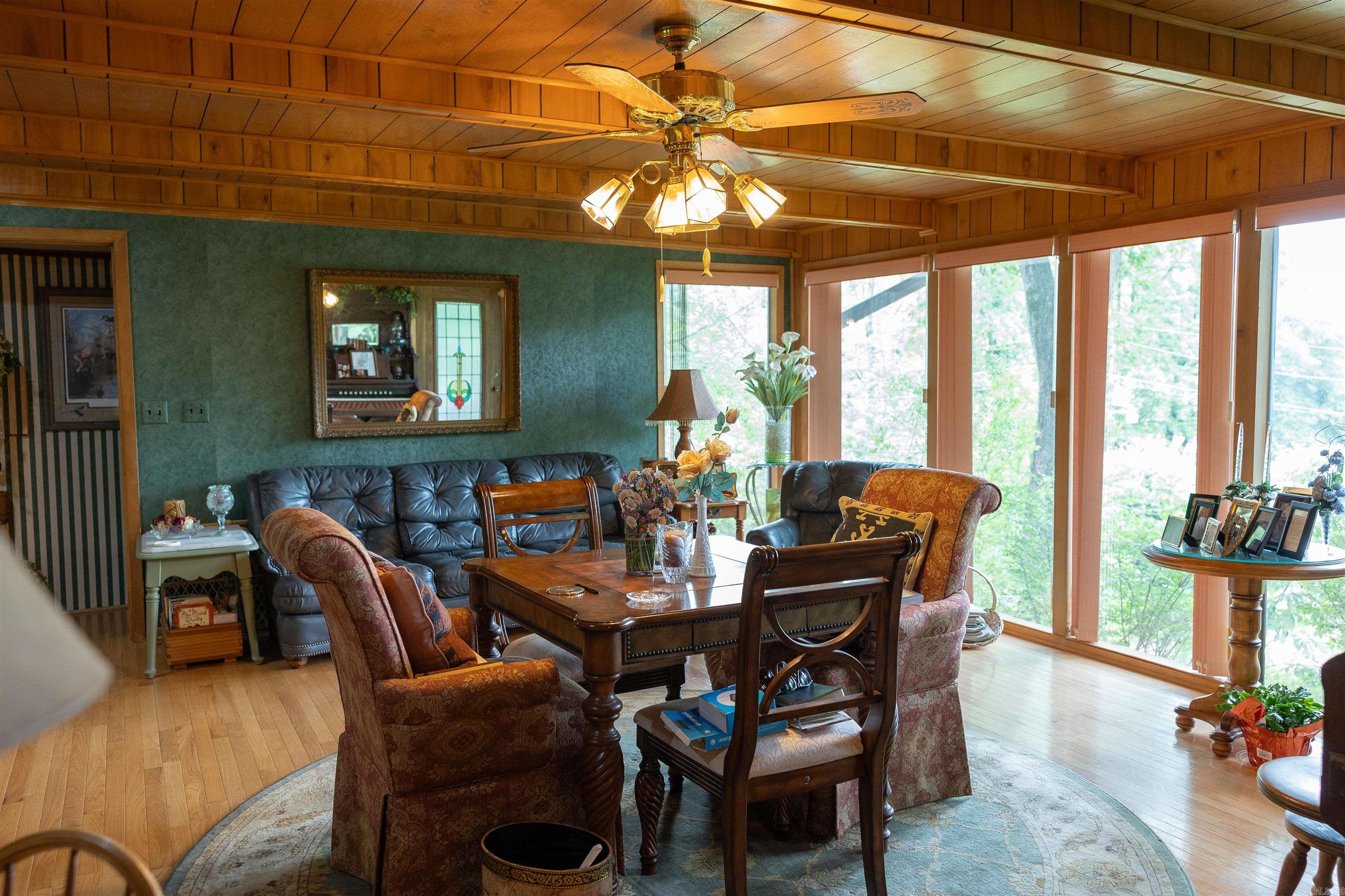 100 Rainbow  Heber Springs, AR