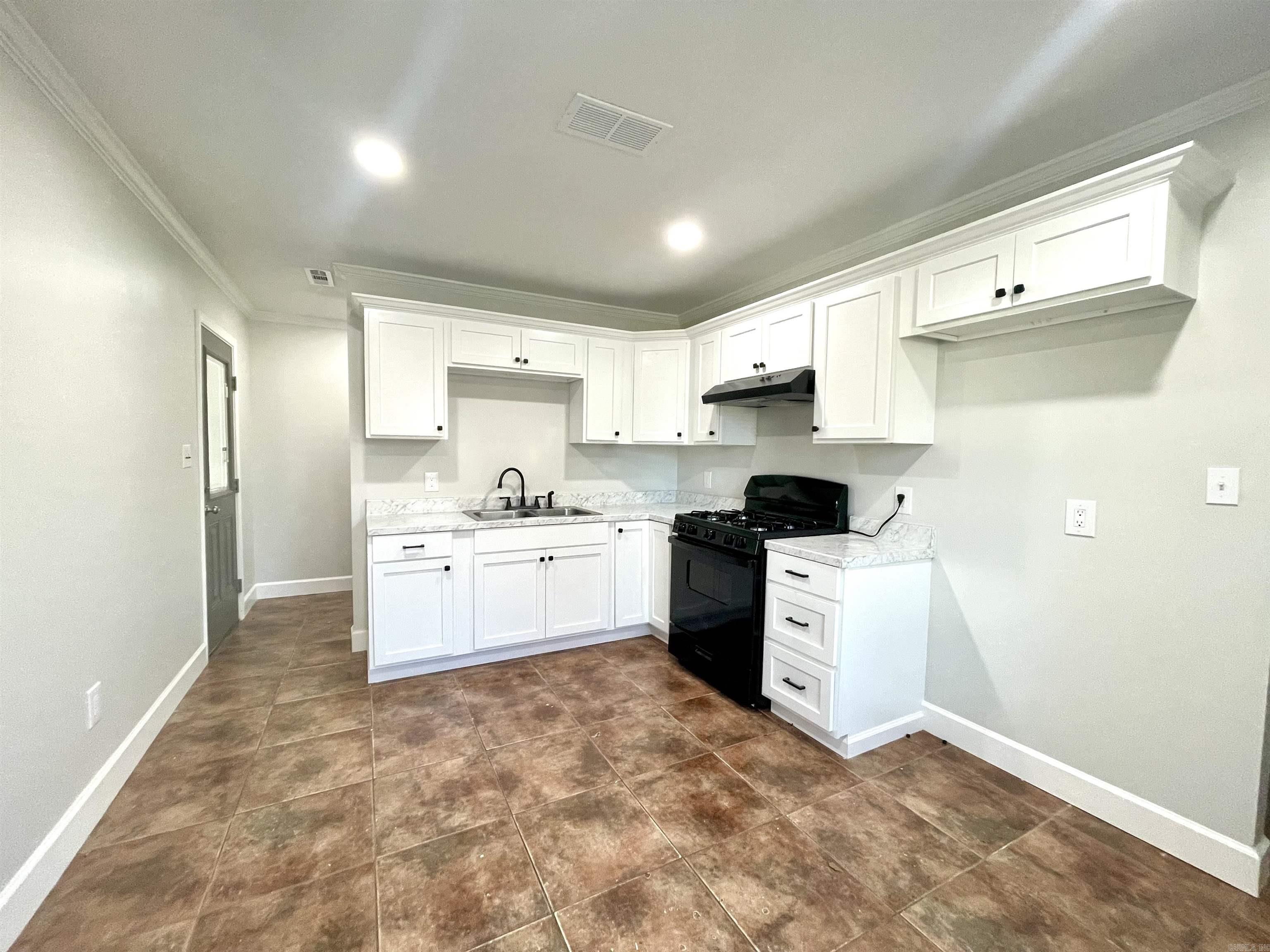 532 Smith  Trumann, AR