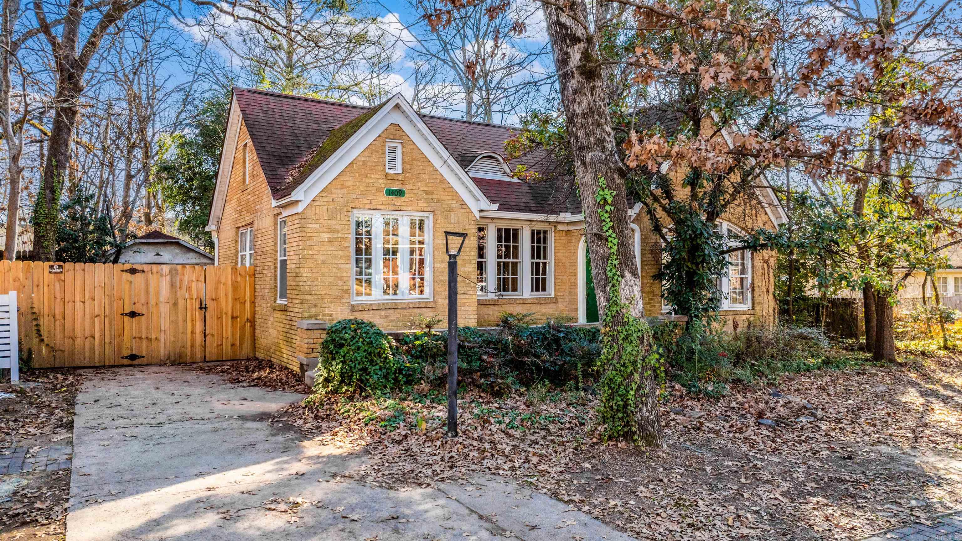 1409 Fair Park Blvd  Little Rock, AR