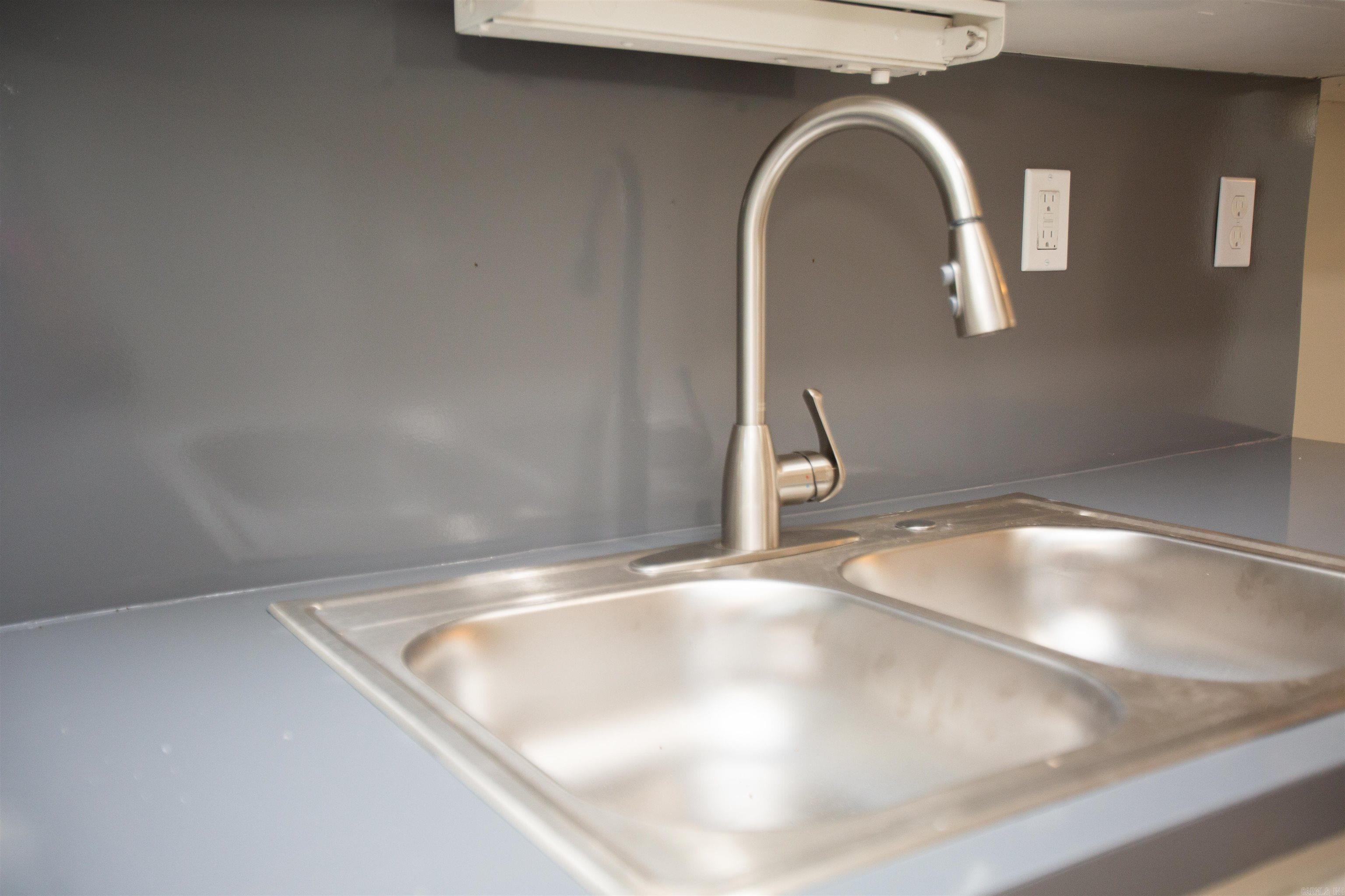 7621 W 44Th St  Little Rock, AR