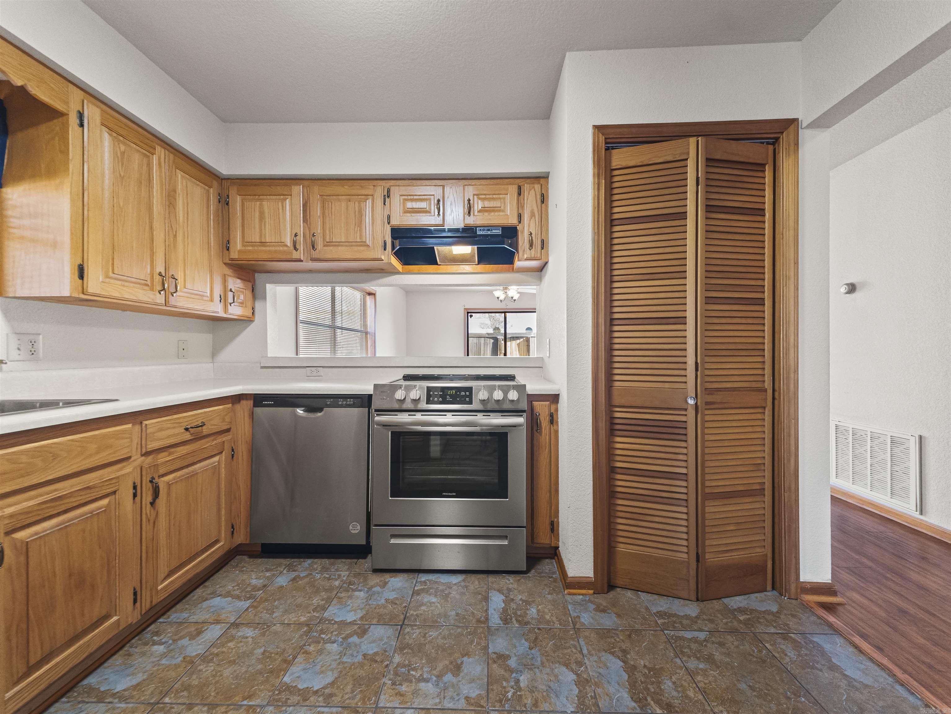 301 Hammond  Hot Springs, AR