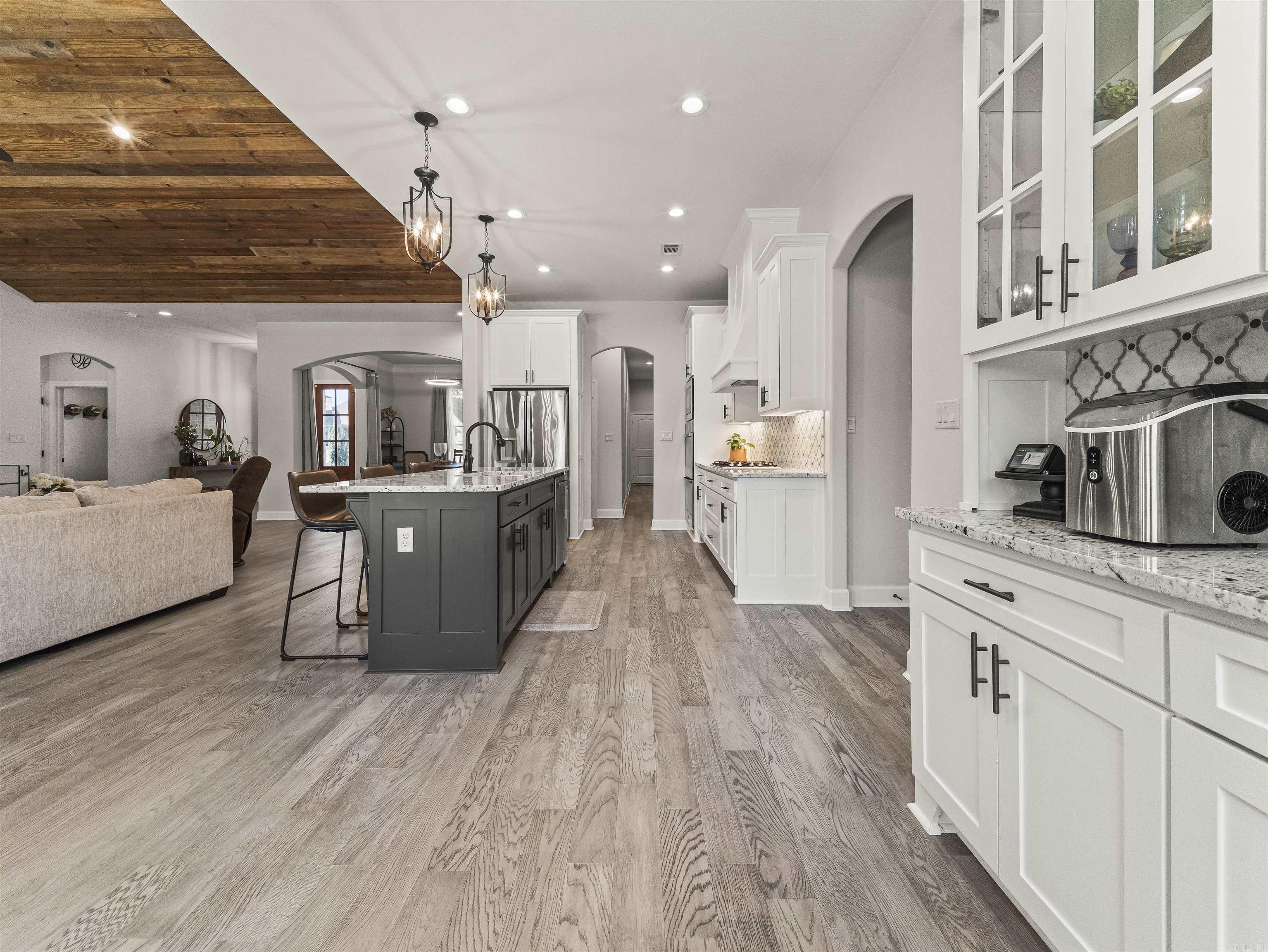 243 Arlington Park  Hot Springs, AR