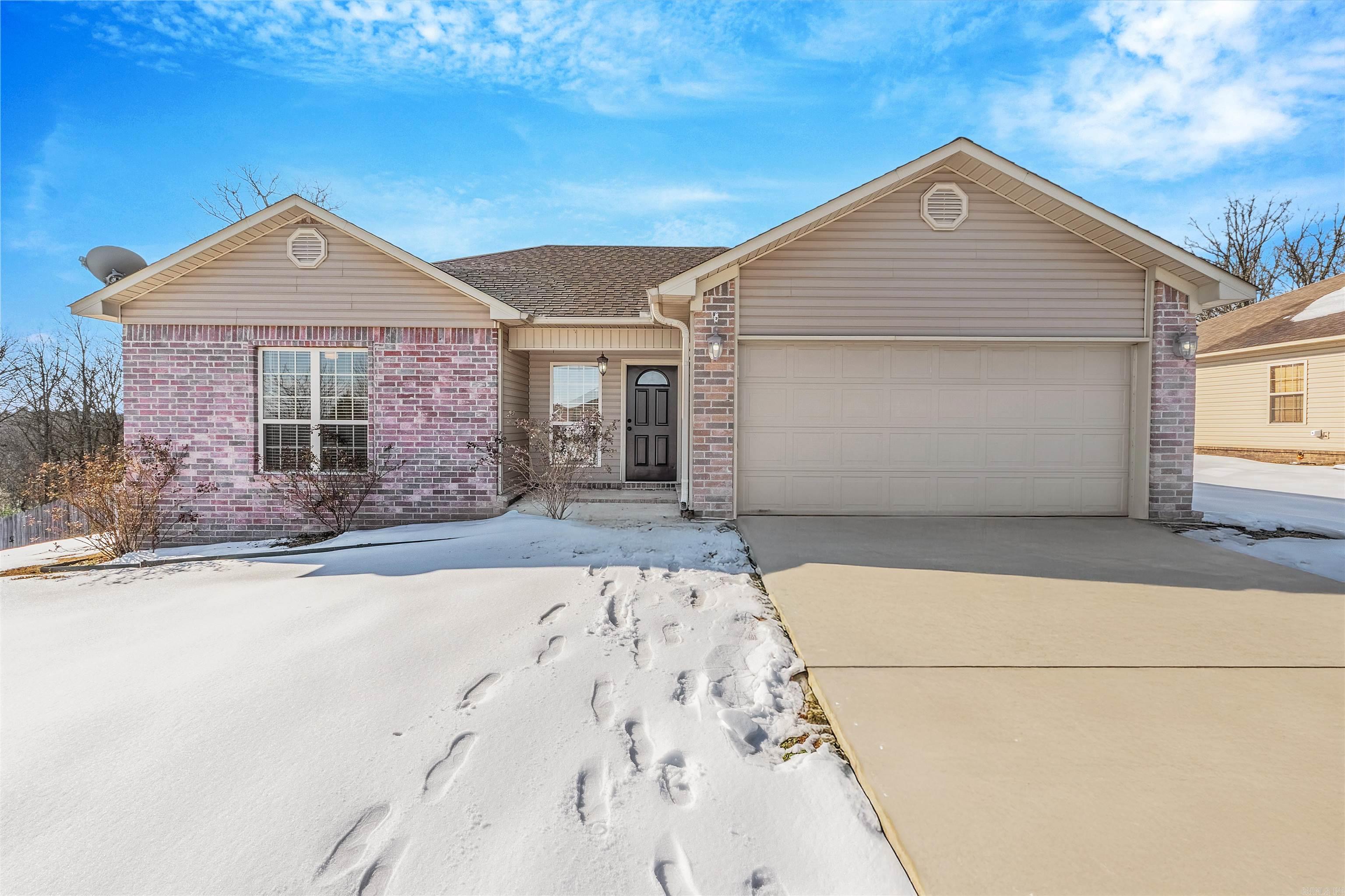 330 Weathering Lane  Austin, AR