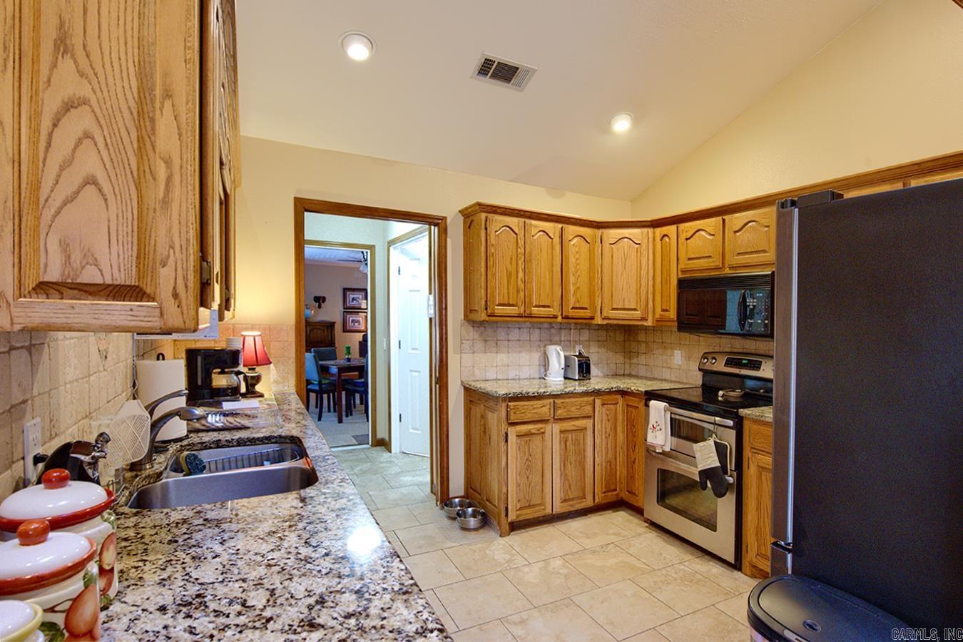 8 Madrid Way  Hot Springs Village, AR