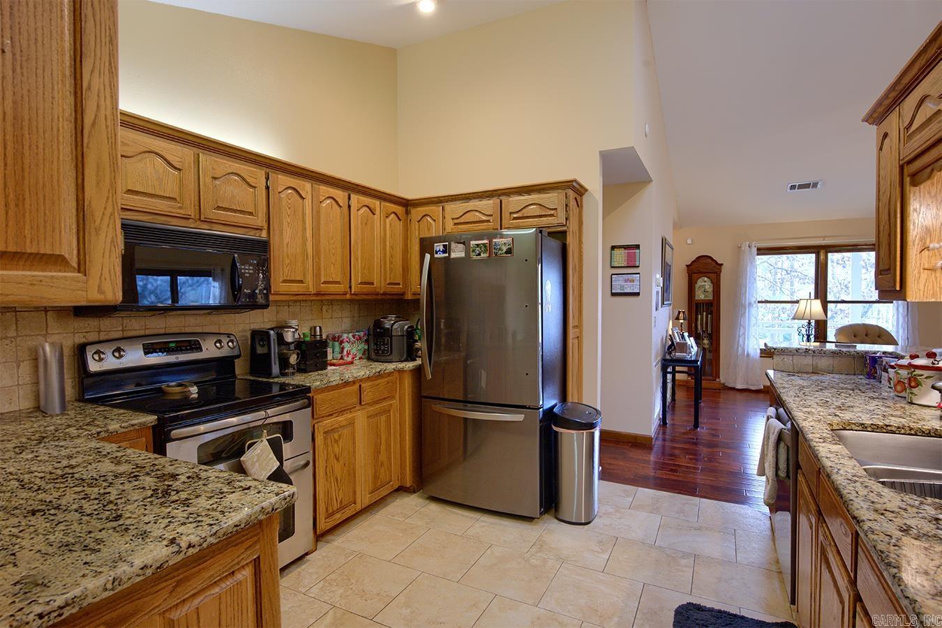 8 Madrid Way Hot Springs Village, AR 71909