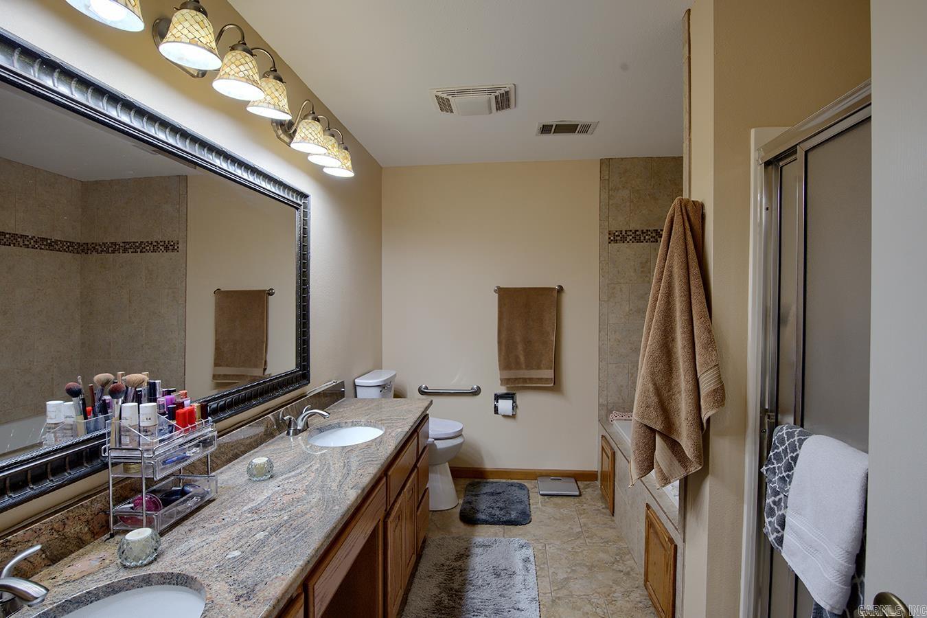 8 Madrid Way  Hot Springs Village, AR