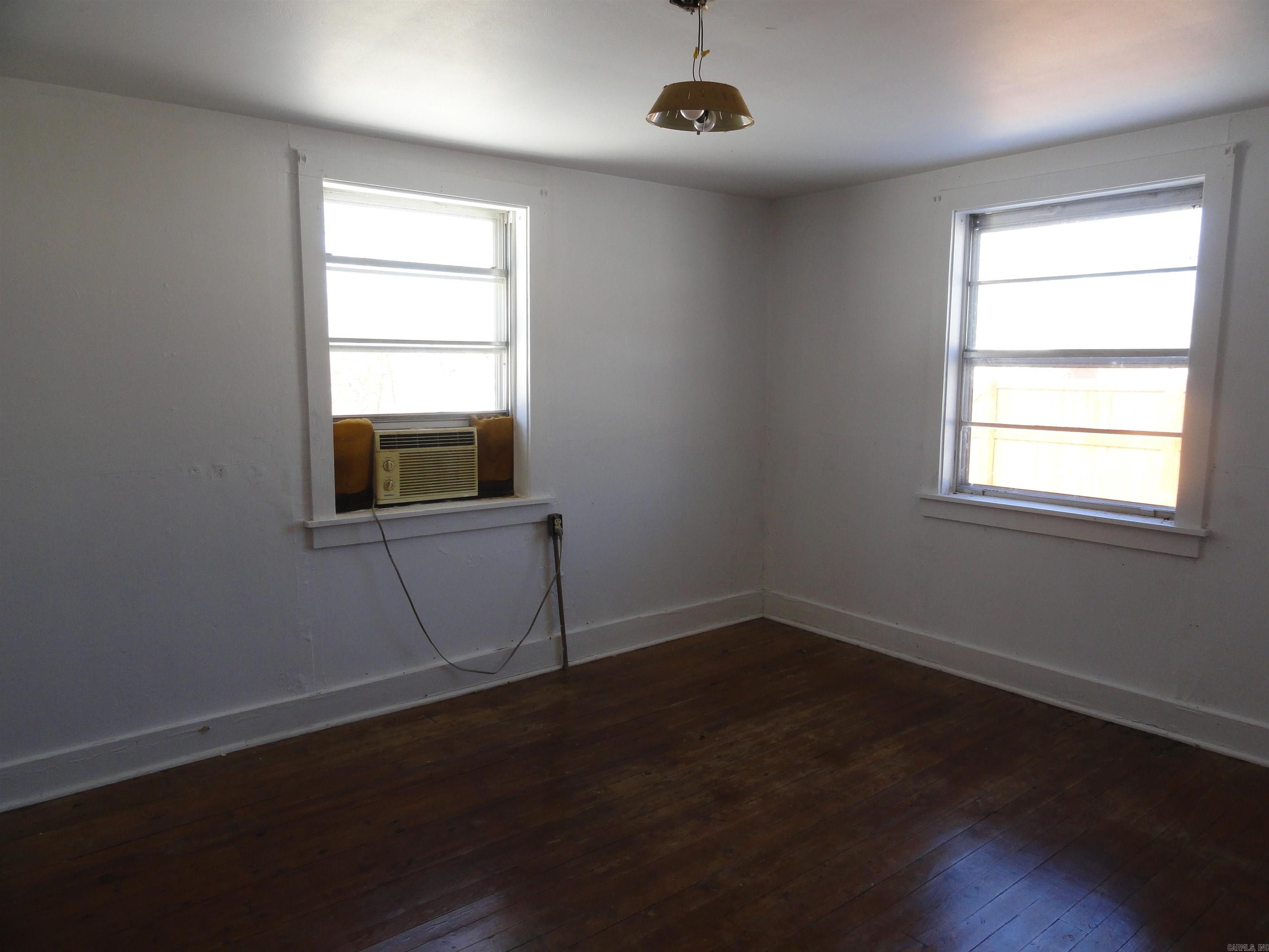 404 Walnut Street Marshall, AR 72650