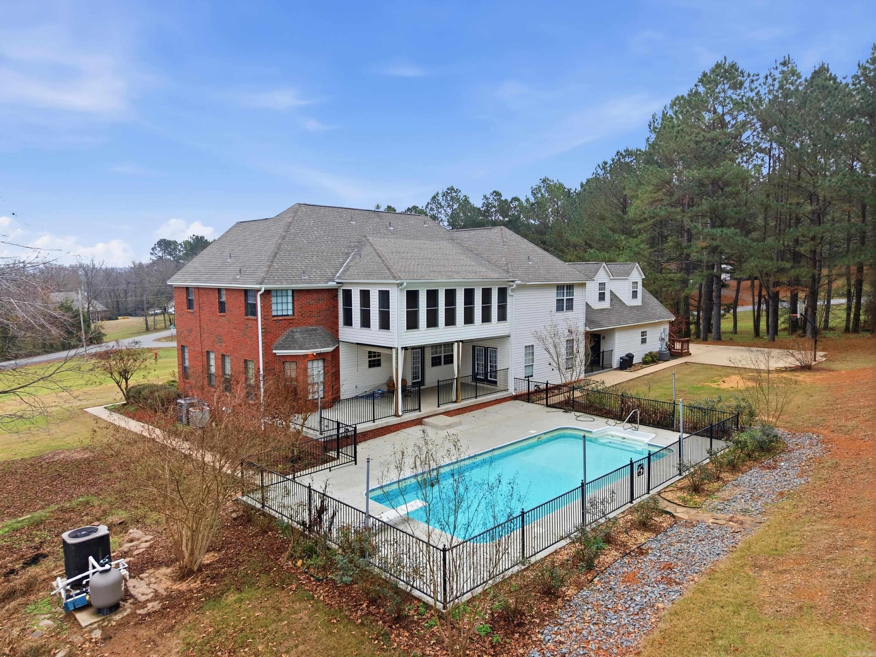 7 Night Owl Lane  Greenbrier, AR