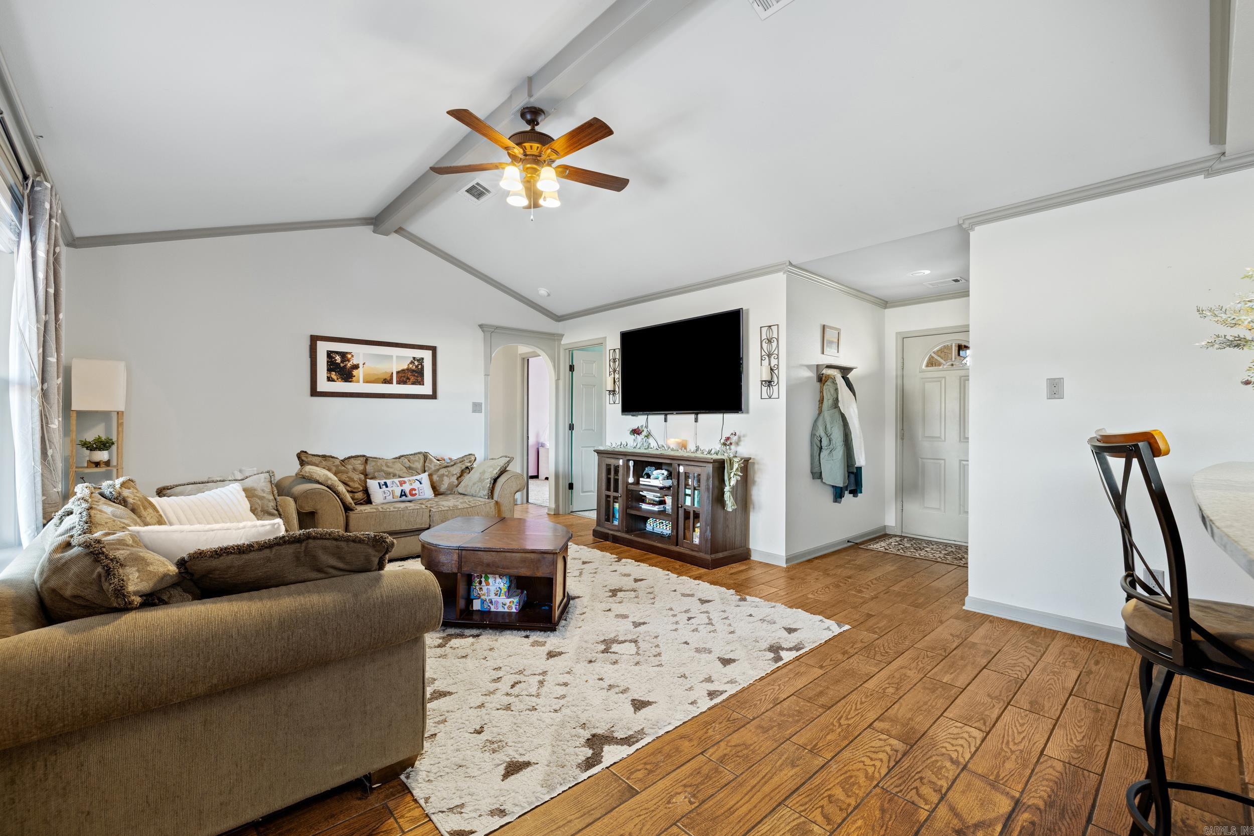 19 Sooiee  Austin, AR