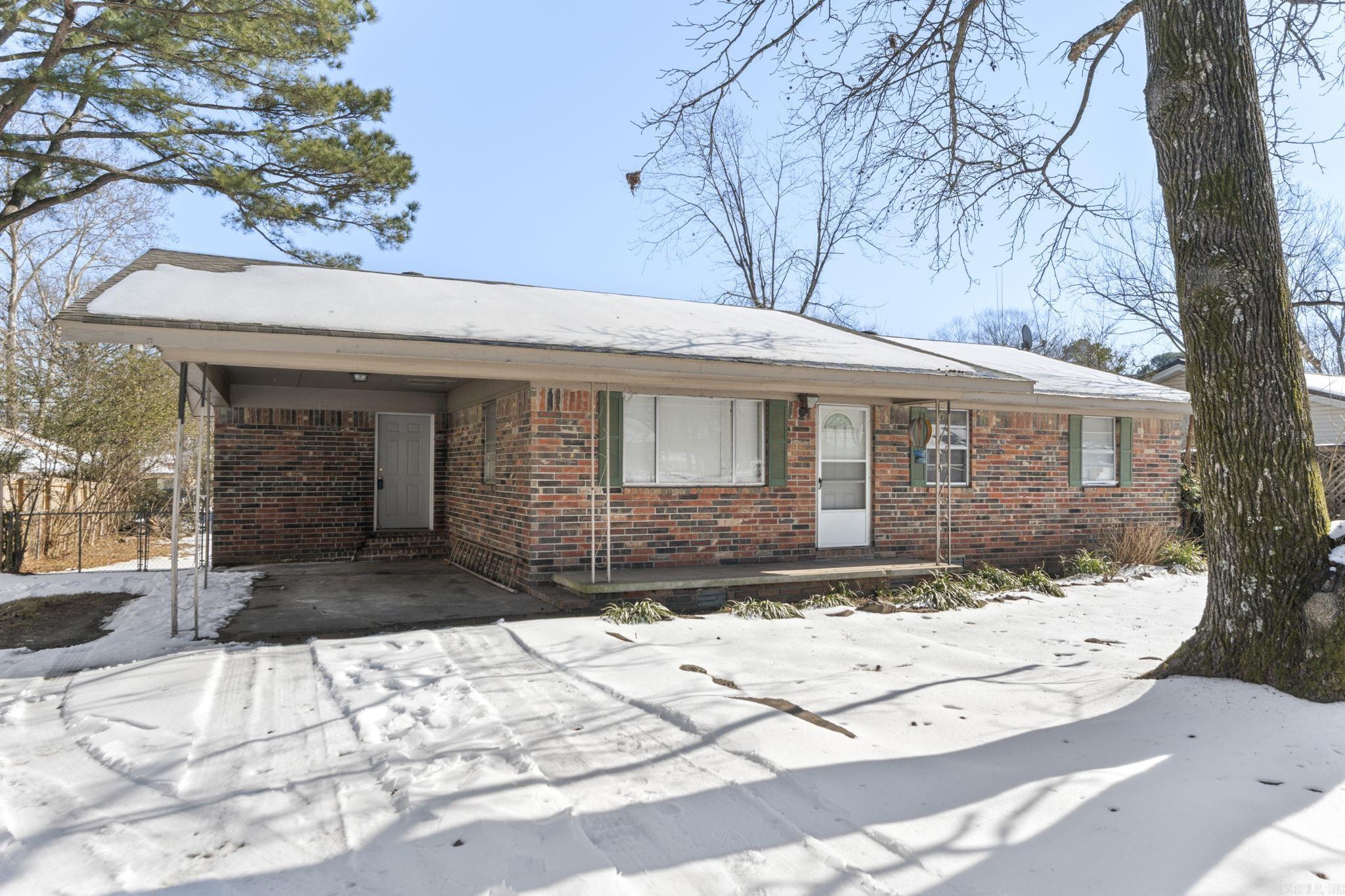 712  Upchurch  Bald Knob, AR