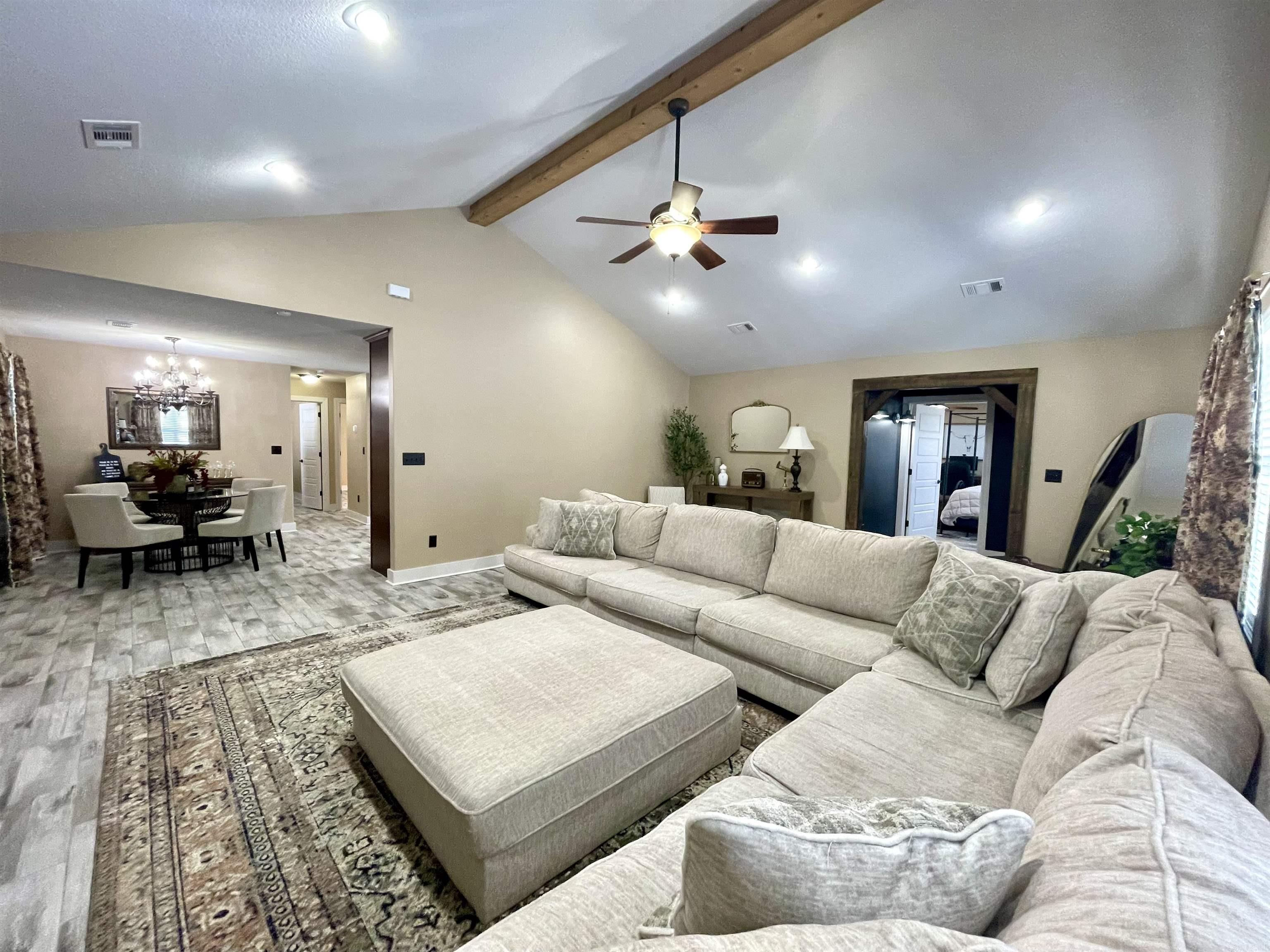 416 Twin Hickory  Trumann, AR