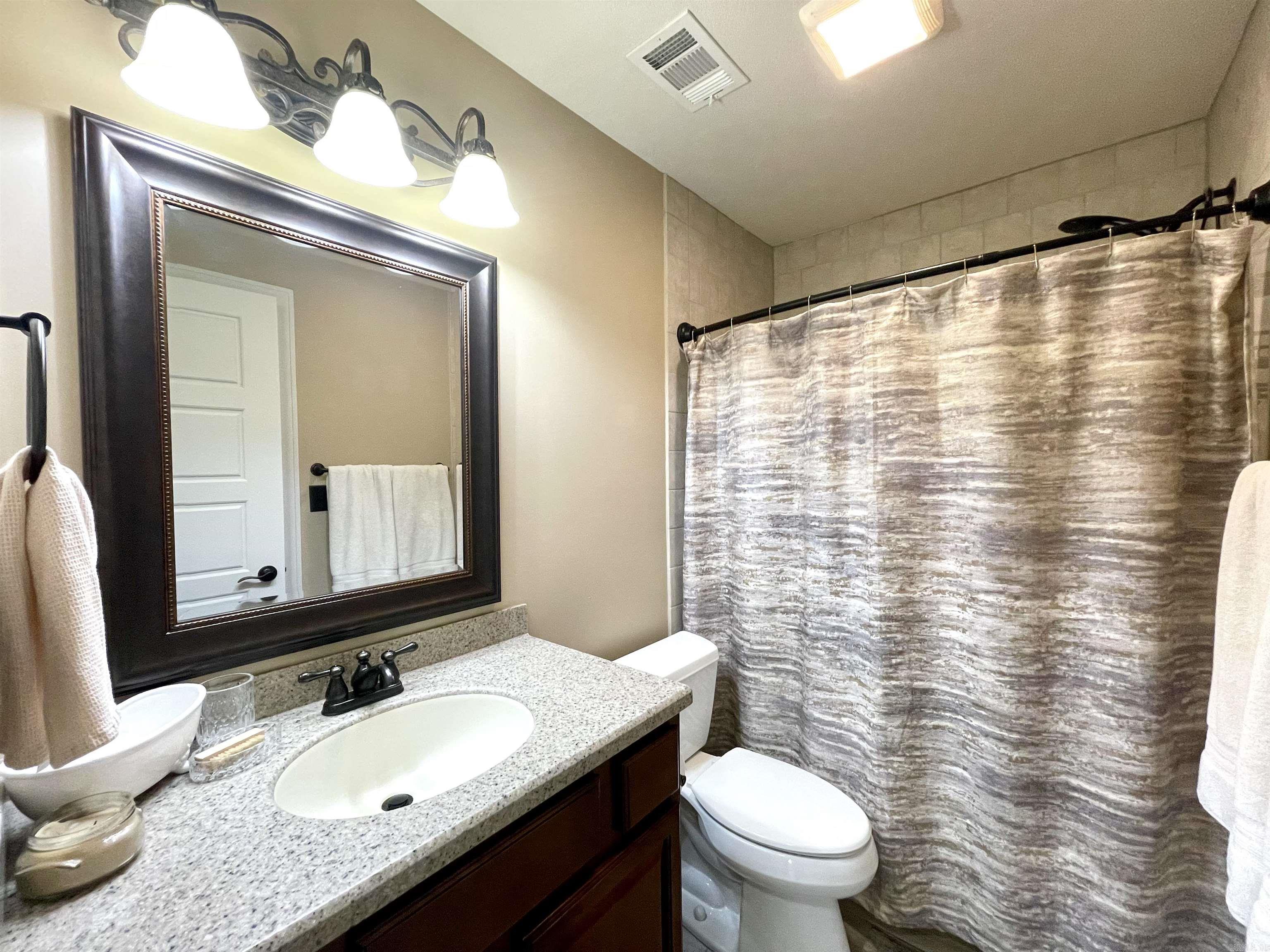 416 Twin Hickory  Trumann, AR