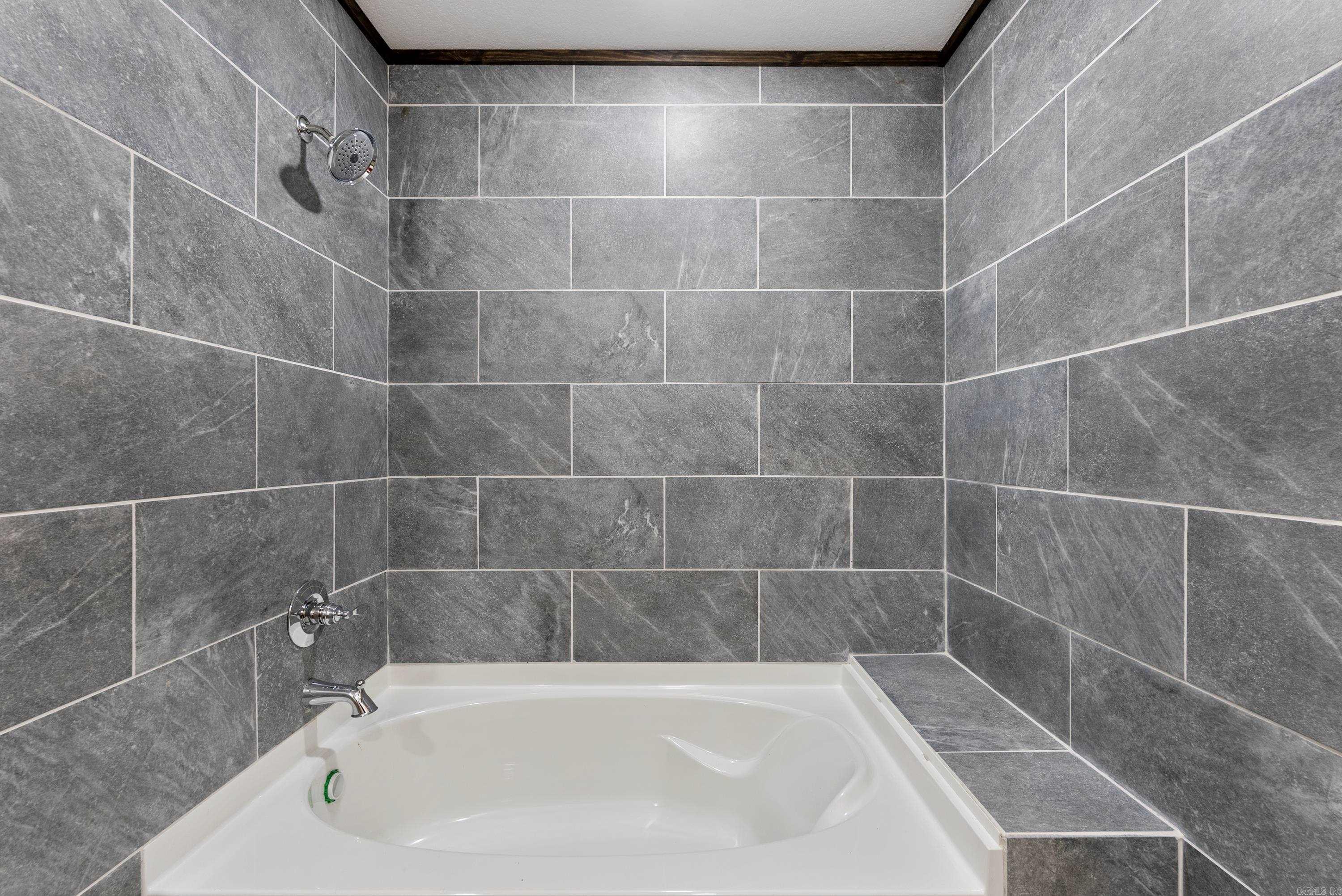 642 School  Rose Bud, AR