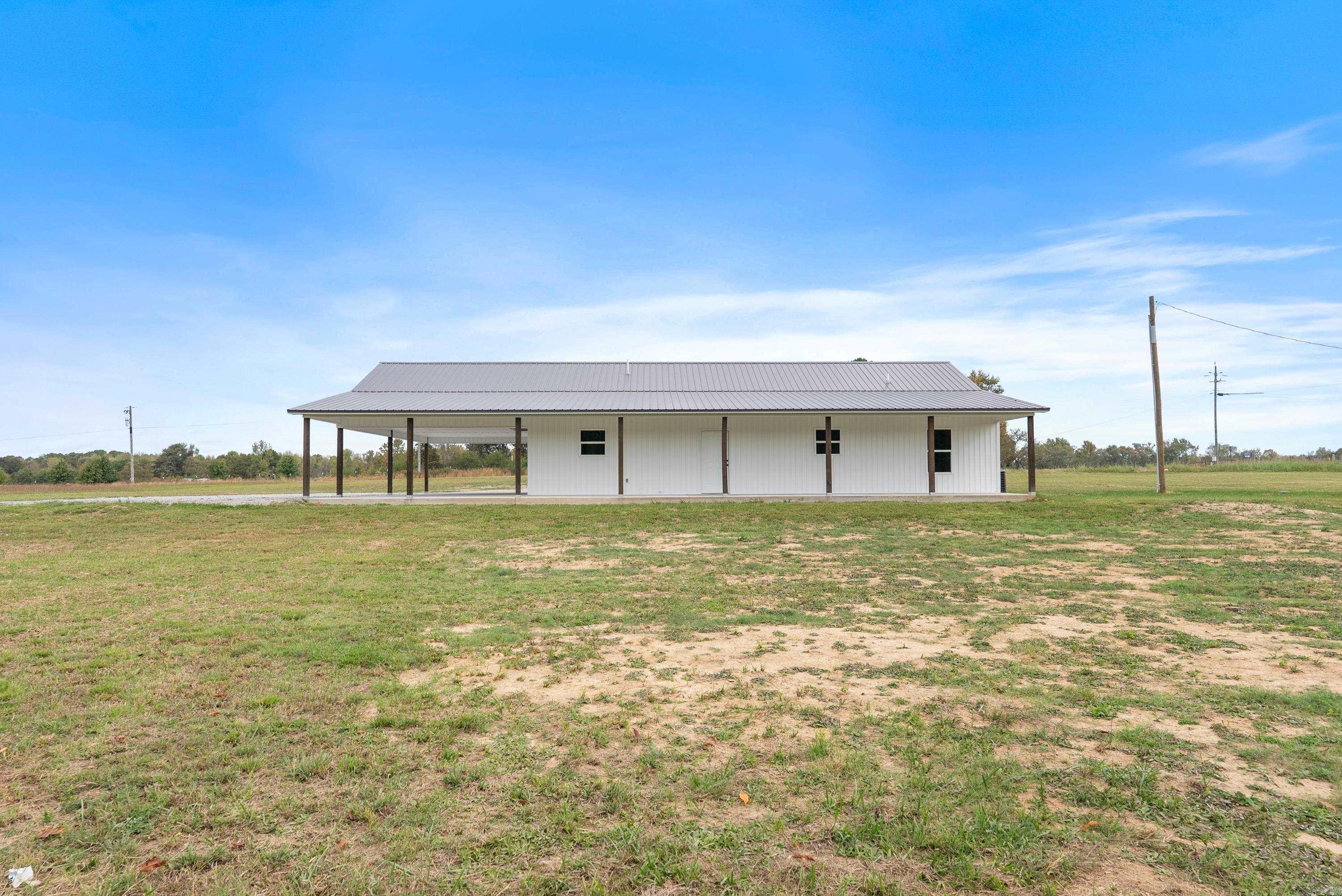 642 School  Rose Bud, AR