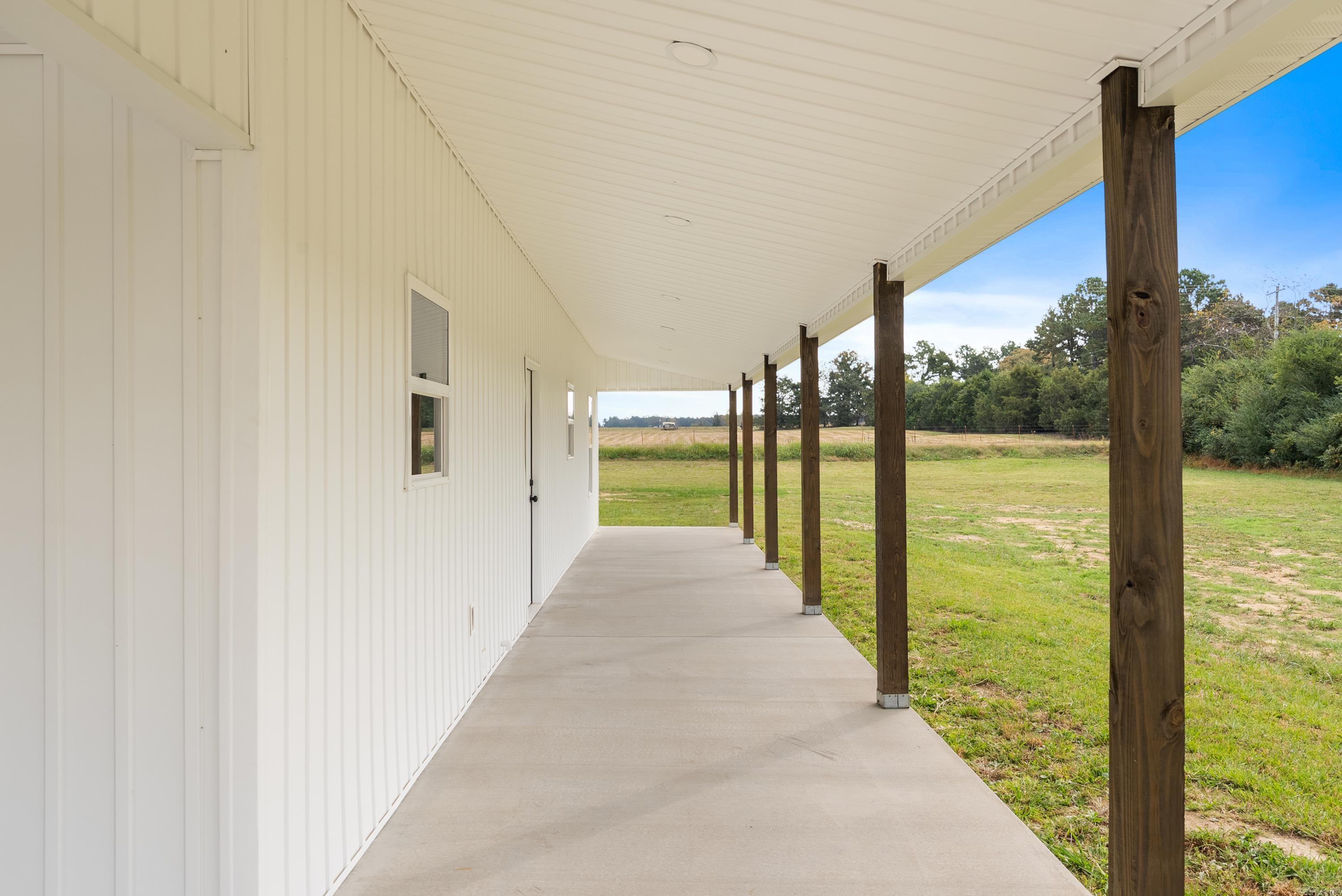 642 School  Rose Bud, AR