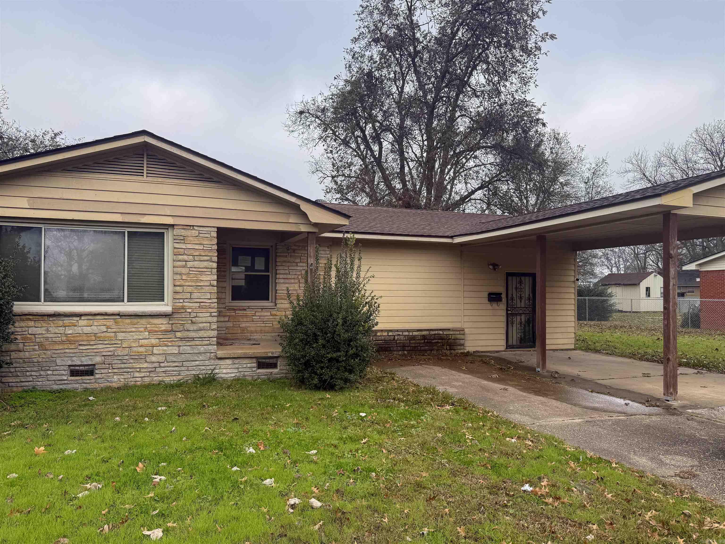 1210 W Hale  Osceola, AR