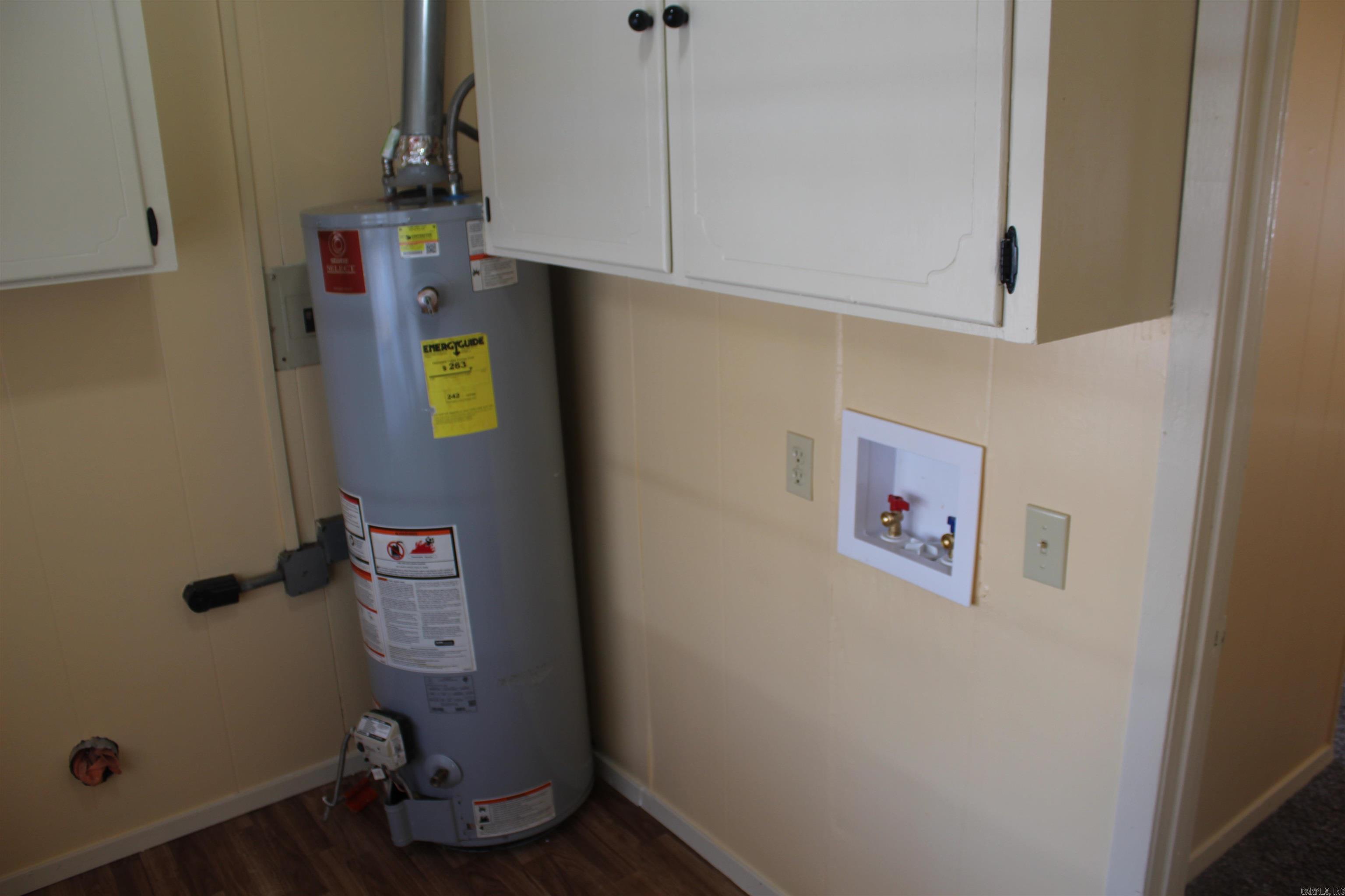 500 CHERRY Drive Hope, AR 71801