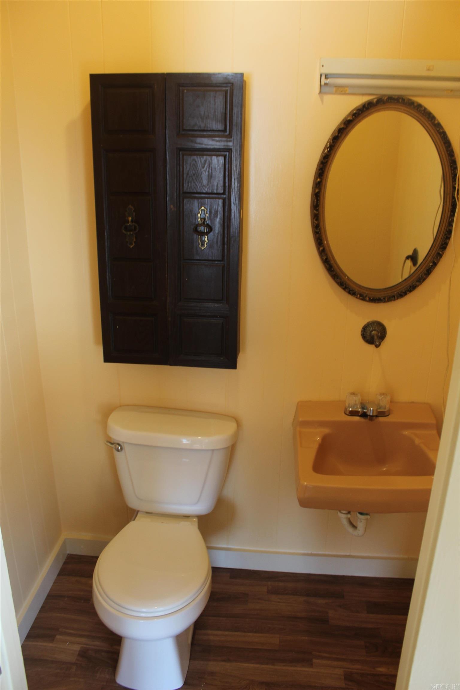 500 CHERRY Drive Hope, AR 71801