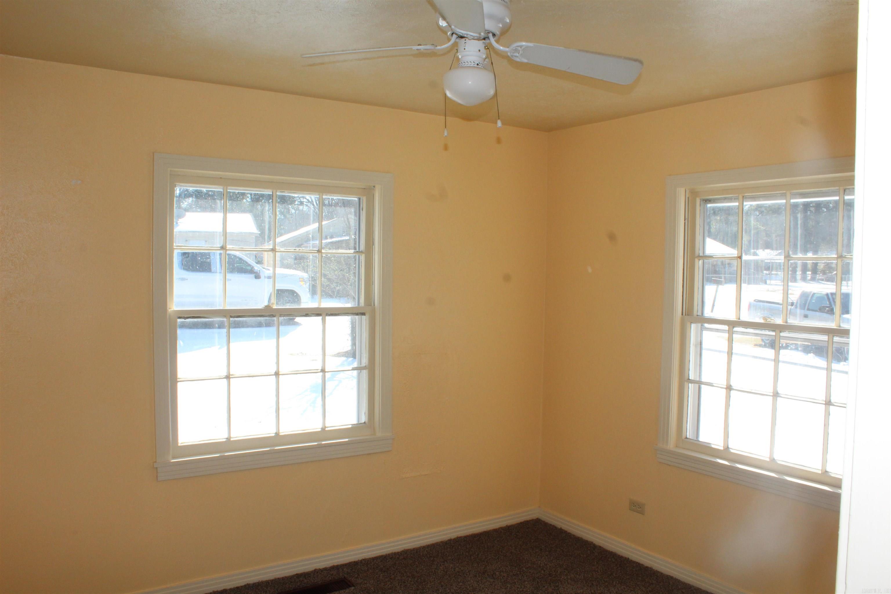 500 CHERRY Drive Hope, AR 71801