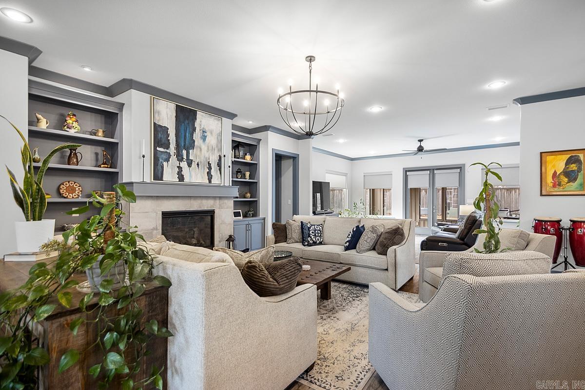 6756 Hilo  Benton, AR