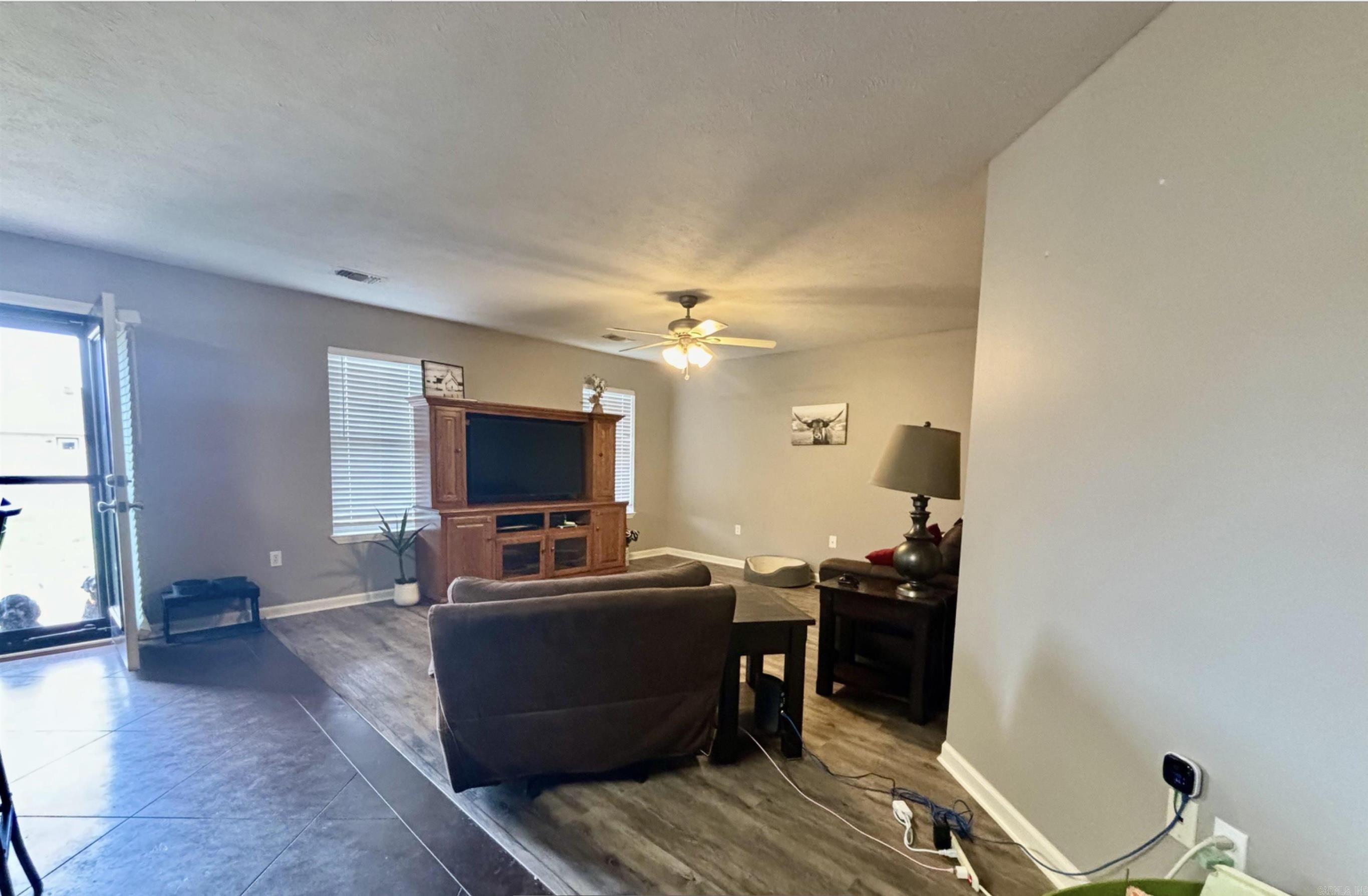 6 Tanzanite Drive Greenbrier, AR 72058