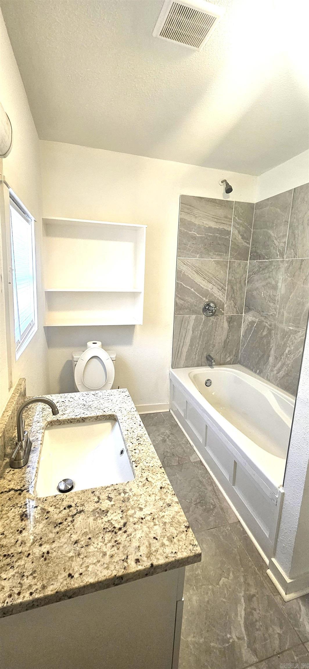 2720 S Spring  Little Rock, AR