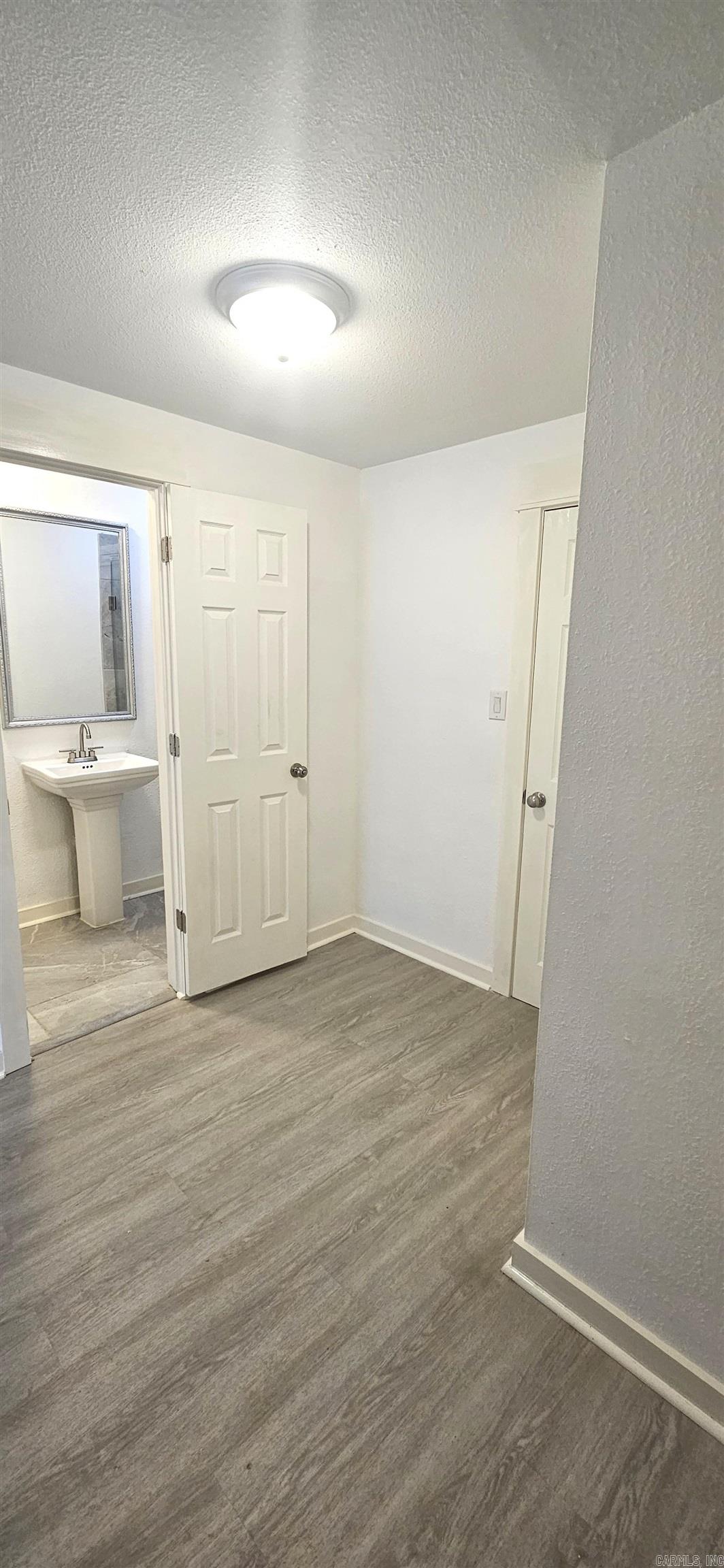 2720 S Spring  Little Rock, AR