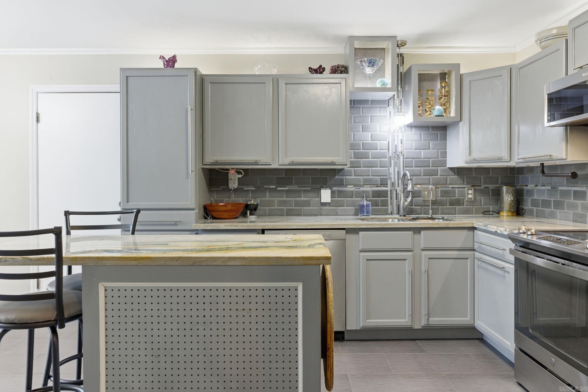 42 Stoneledge  Maumelle, AR