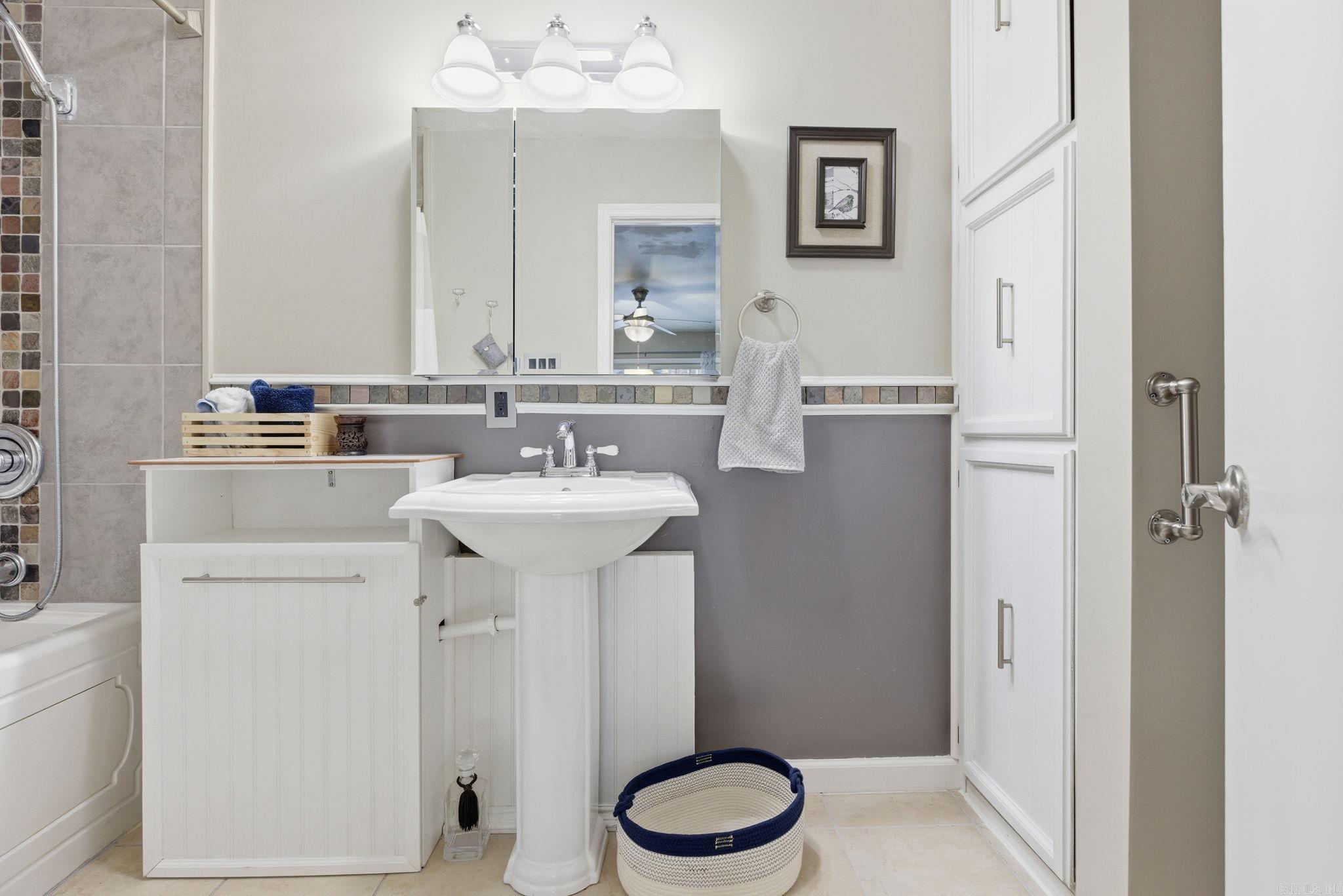 42 Stoneledge  Maumelle, AR