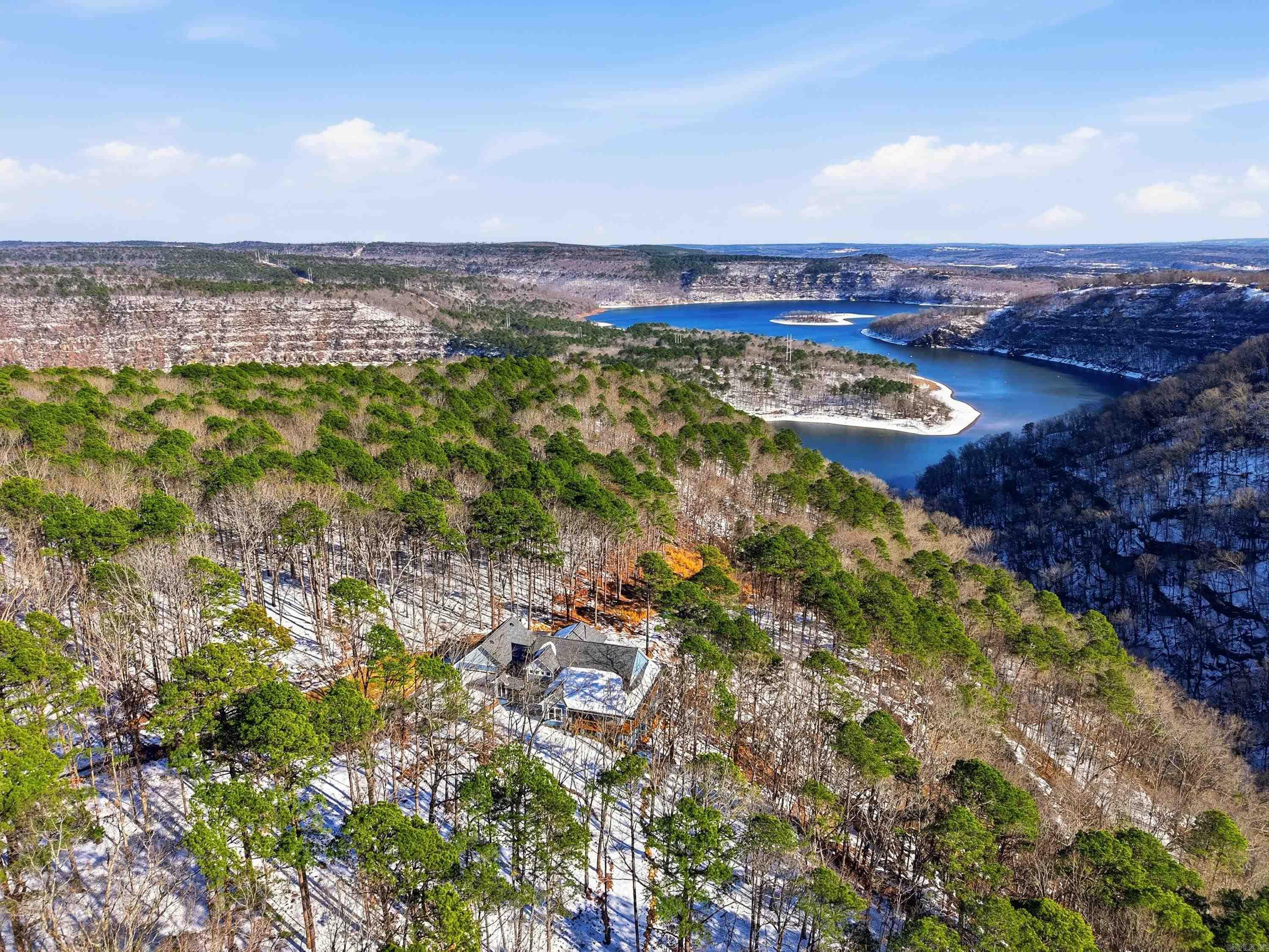 550 Leech Dr. Shirley, AR 72153